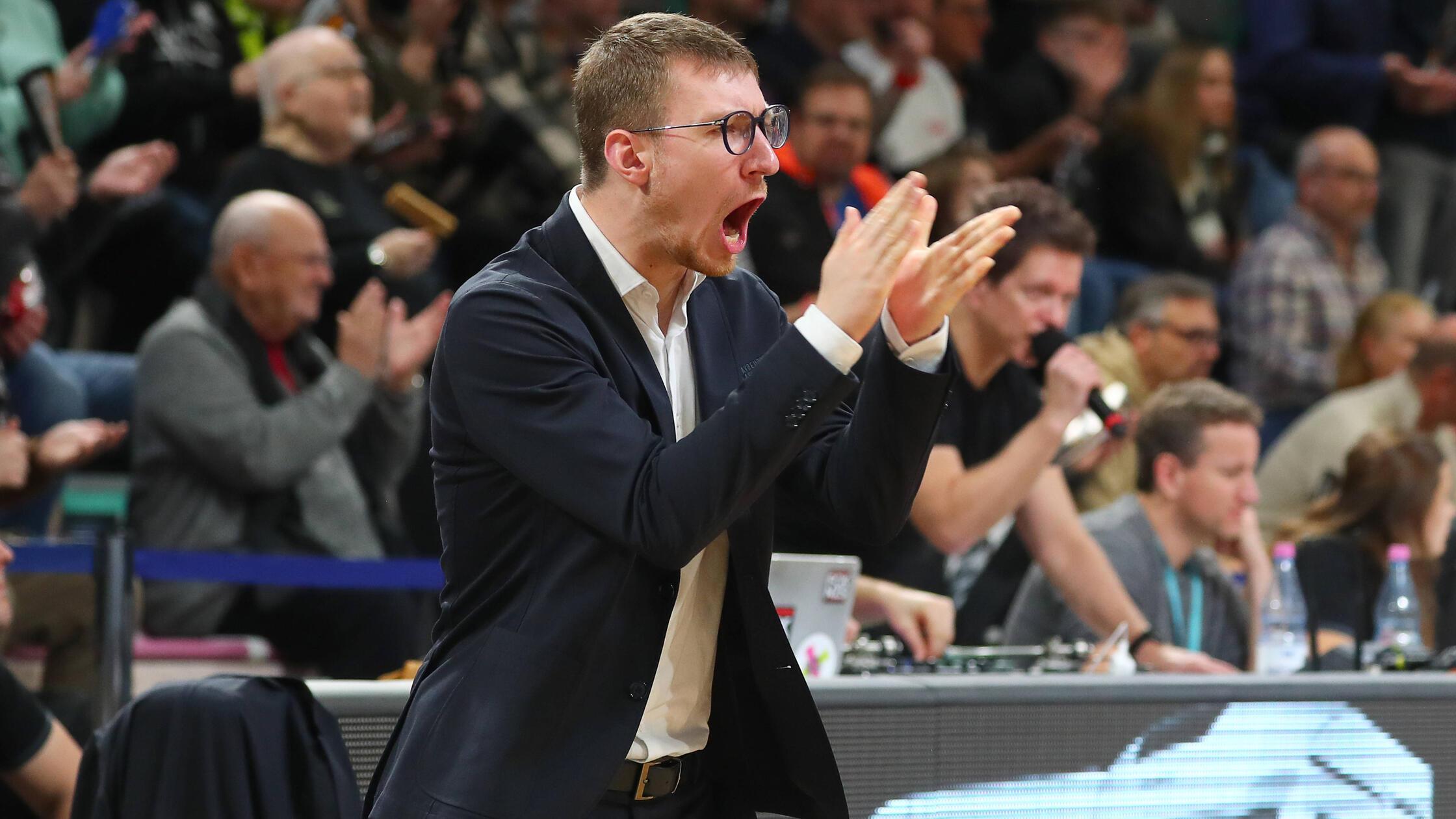 Ein-Mann-tanzt-auf-vielen-Hochzeiten-Das-ist-der-neue-Co-Trainer-des-BBC-Bayreuth