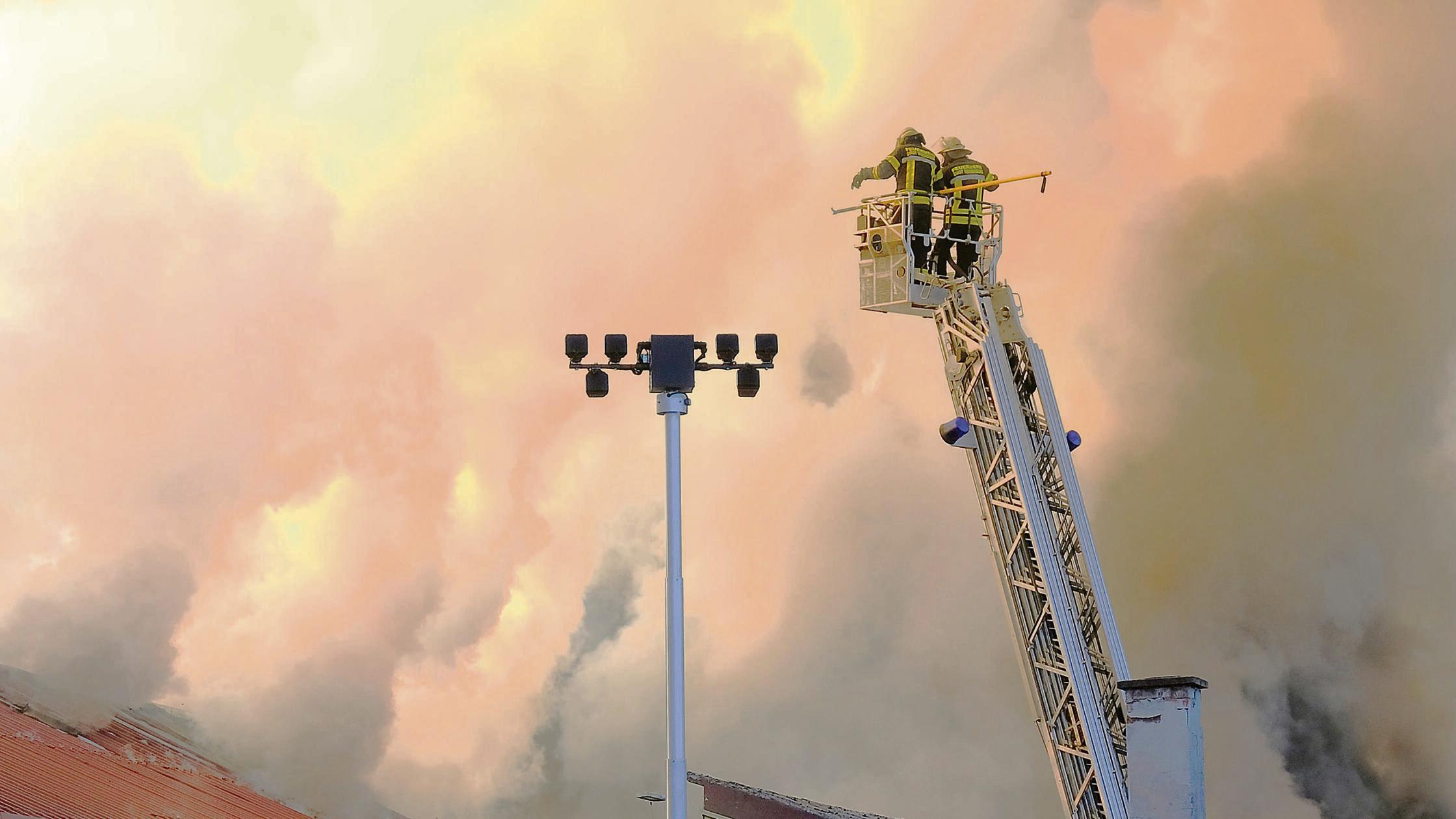 Bilanz-gezogen-Darum-sank-2025-die-Zahl-der-Feuerwehreins-tze-in-Wei-enburg-deutlich