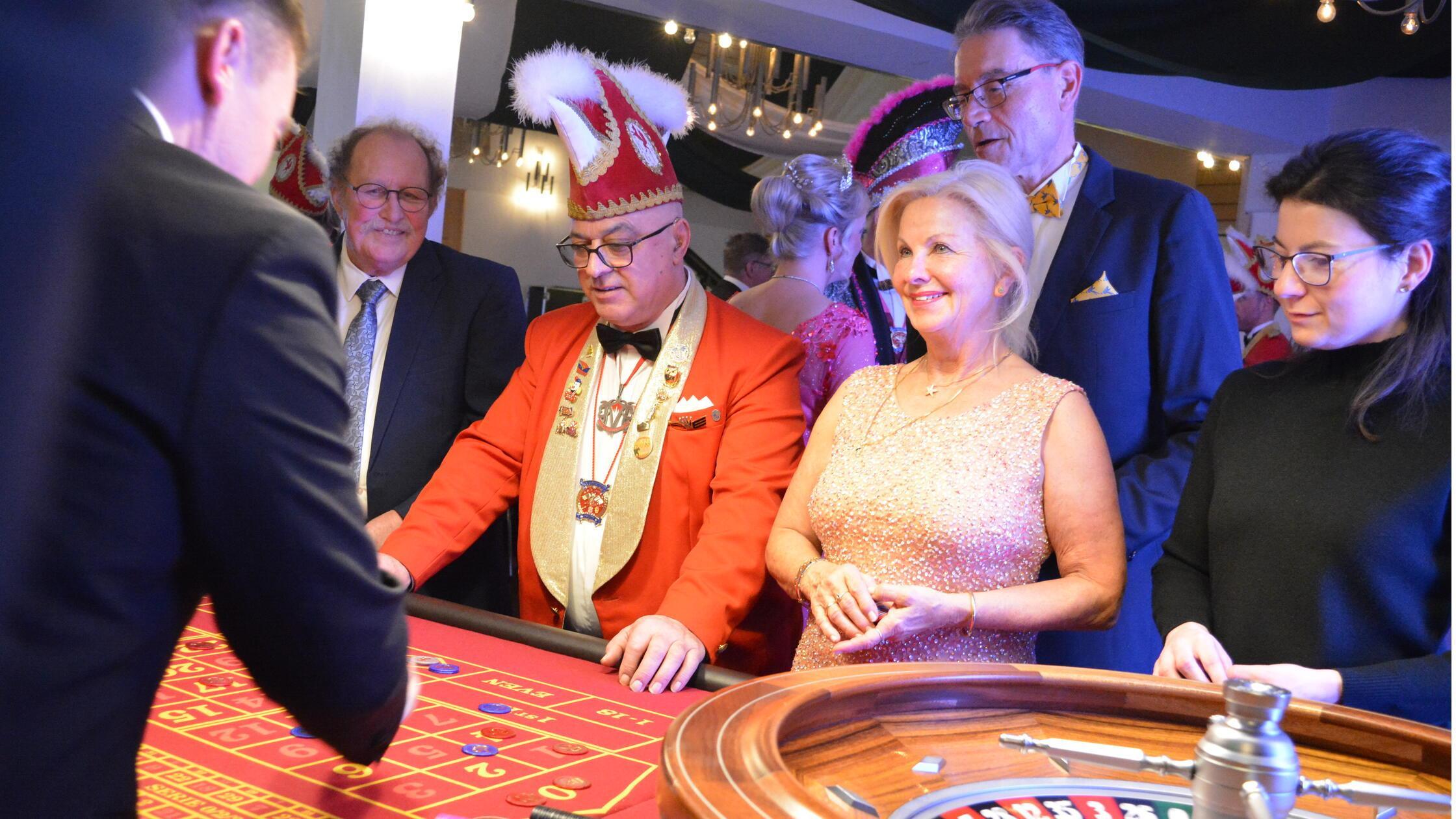 Casino-Abendgarderobe-und-Tanz-Der-Stadtball-Treuchtlingen-2026-in-Bildern