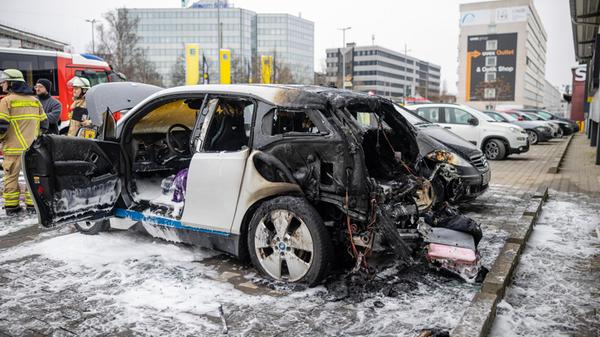 Am Samstagmittag (17.01.2026) geriet aus ungeklärt