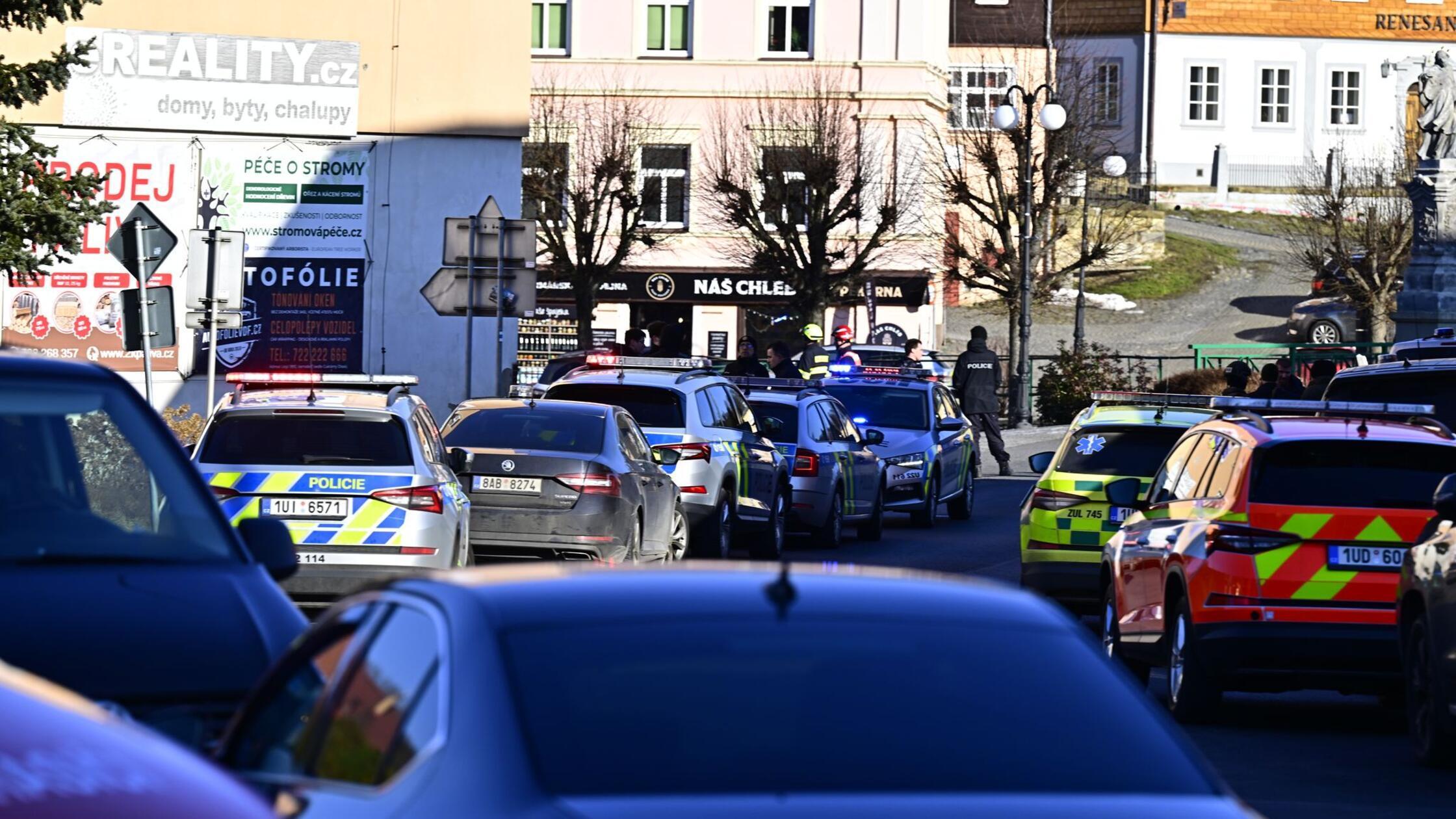 Schüsse in Rathaus in Tschechien - Zwei Tote