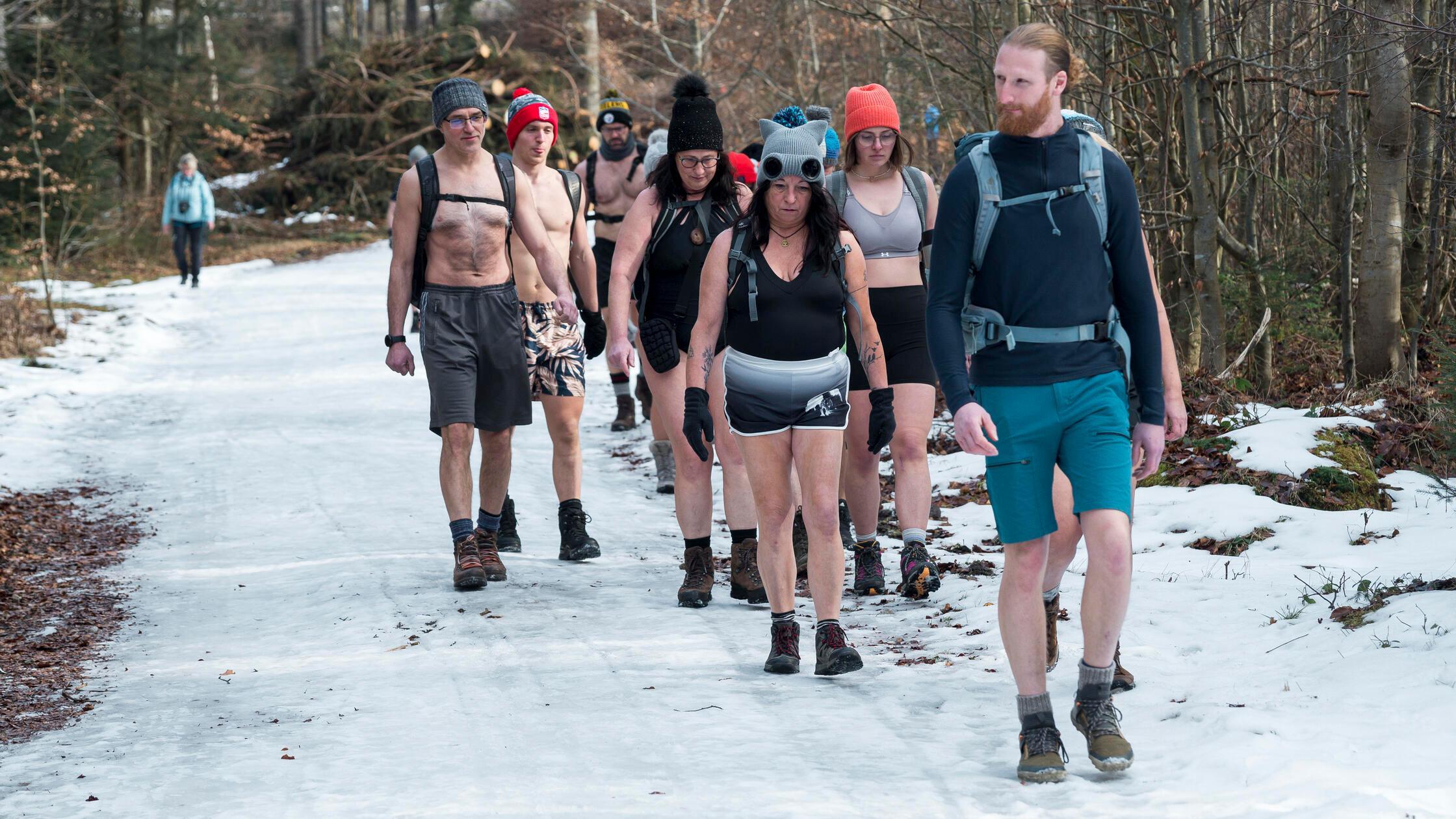 Zu-kalt-und-zu-glatt-Winterwandertage-2026-im-Fichtelgebirge-teilweise-abgesagt