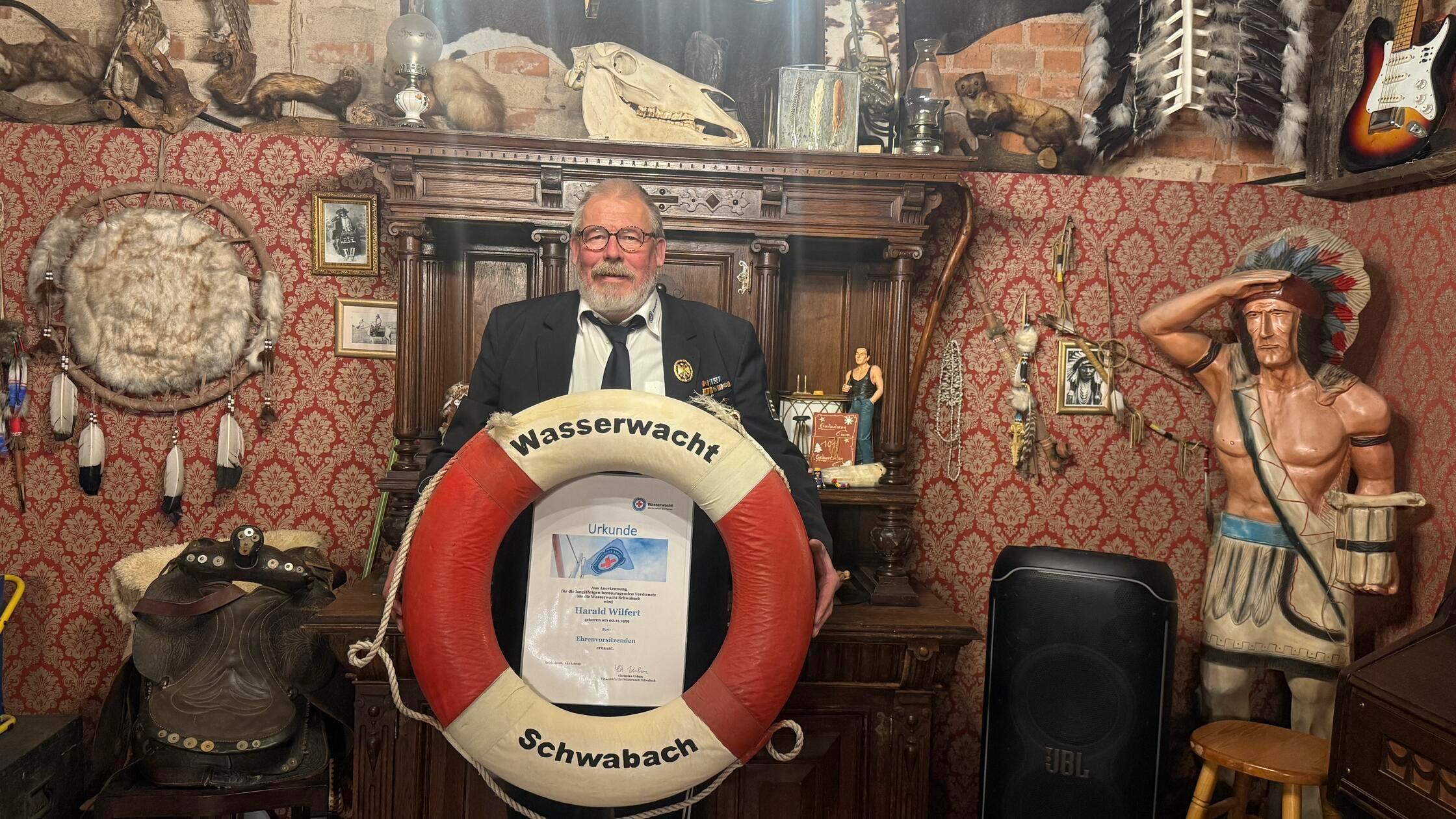 Harald-Wilfert-ist-seit-55-Jahren-in-der-Schwabacher-Wasserwacht-und-hat-einiges-bewegt