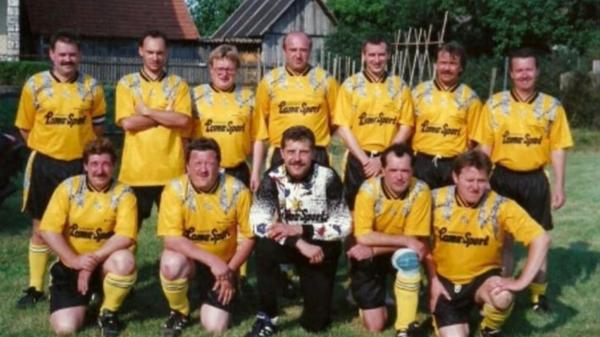 TSV Ammerndorf 1924 eV 2 1989 beim Auswärtsspiel bei Cobra Wicklesgreuth. Loma Sport Laufamholz treffsicher beim Danebenliegen. - 2 Stimmen