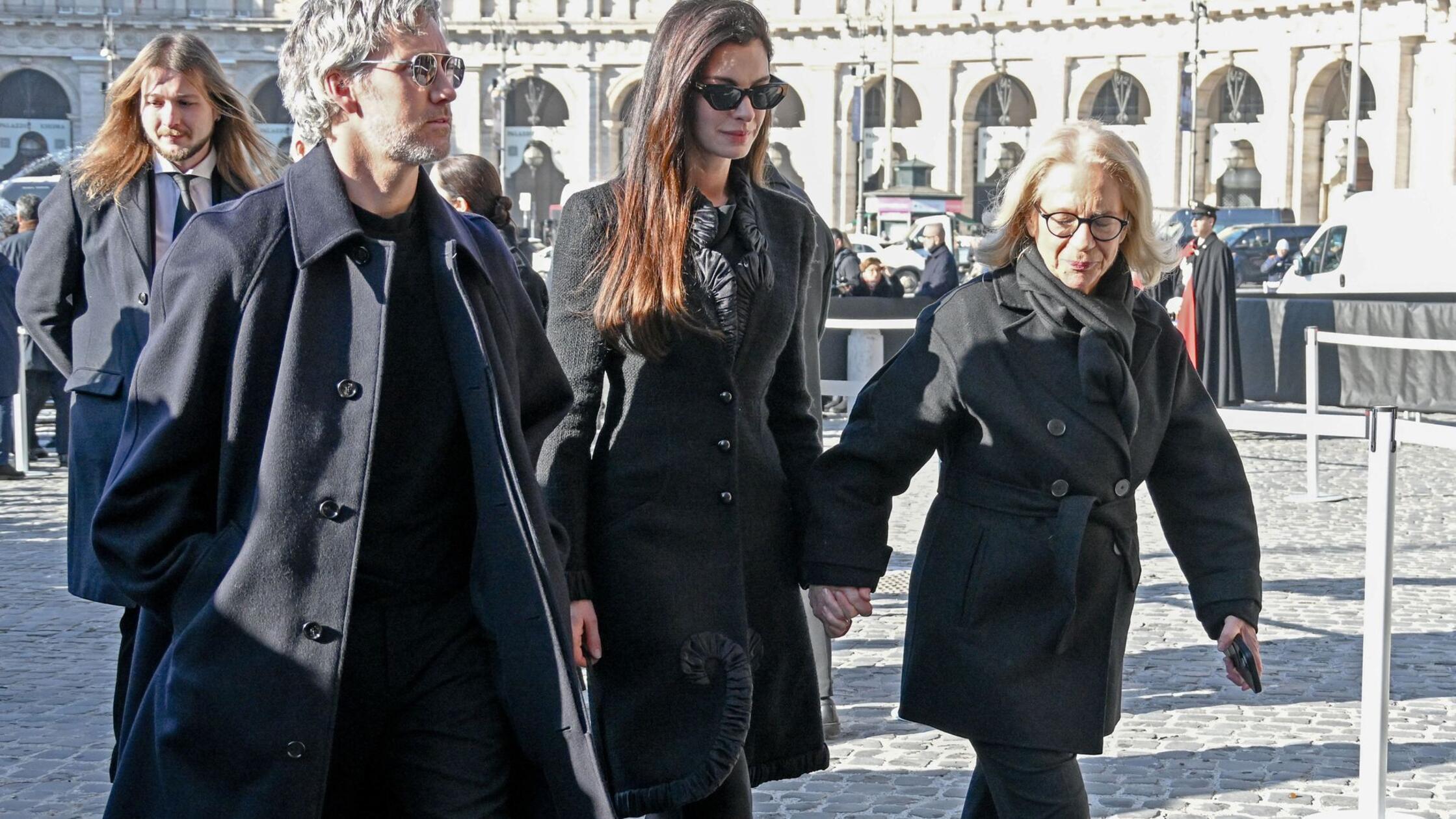 Trauerfeier-mit-Stars-f-r-Modemacher-Valentino-in-Rom