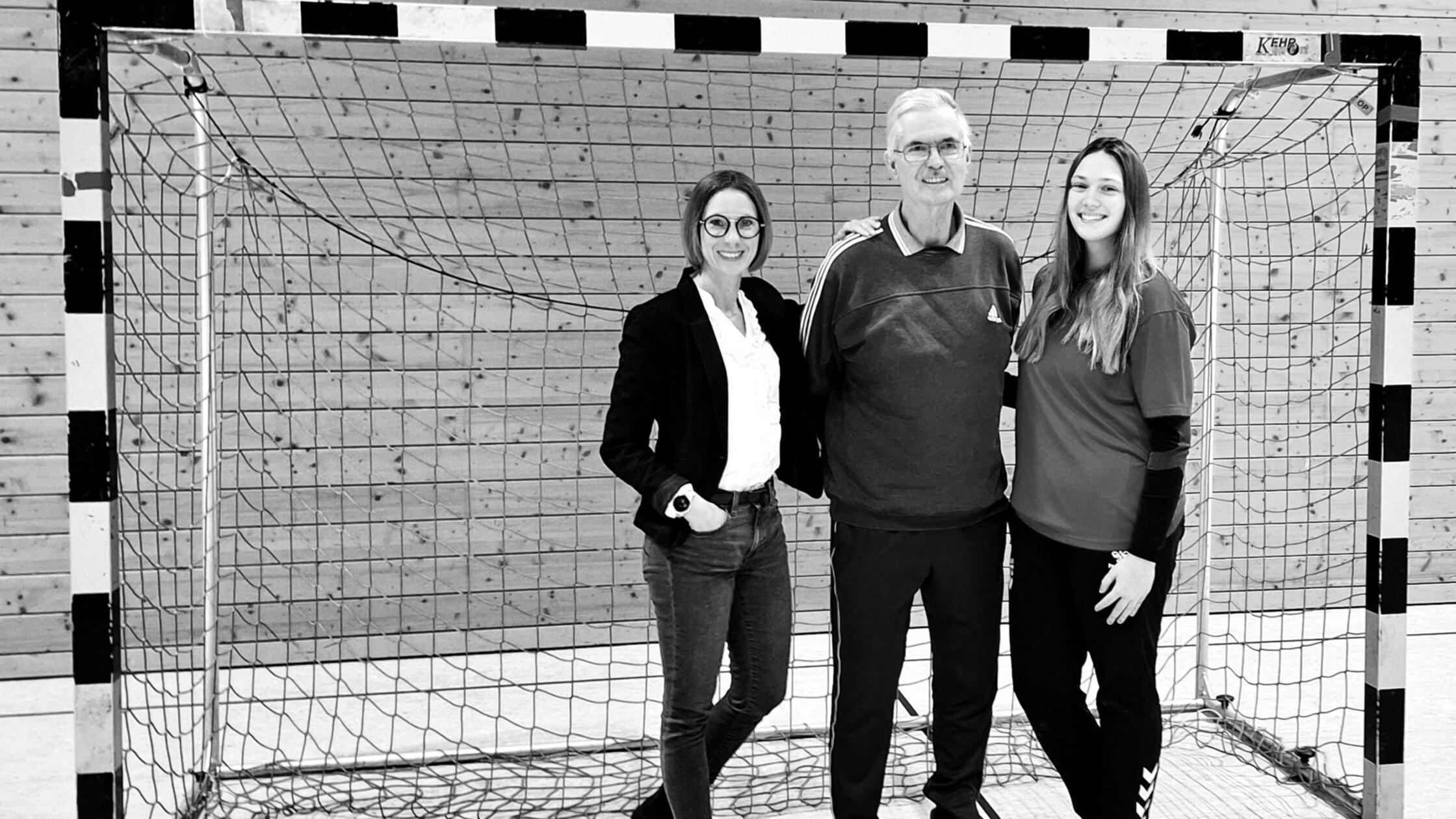 Drei-Generationen-im-Tor-R-ckblick-auf-gro-e-Handballer-und-ein-Blick-in-die-Zukunft