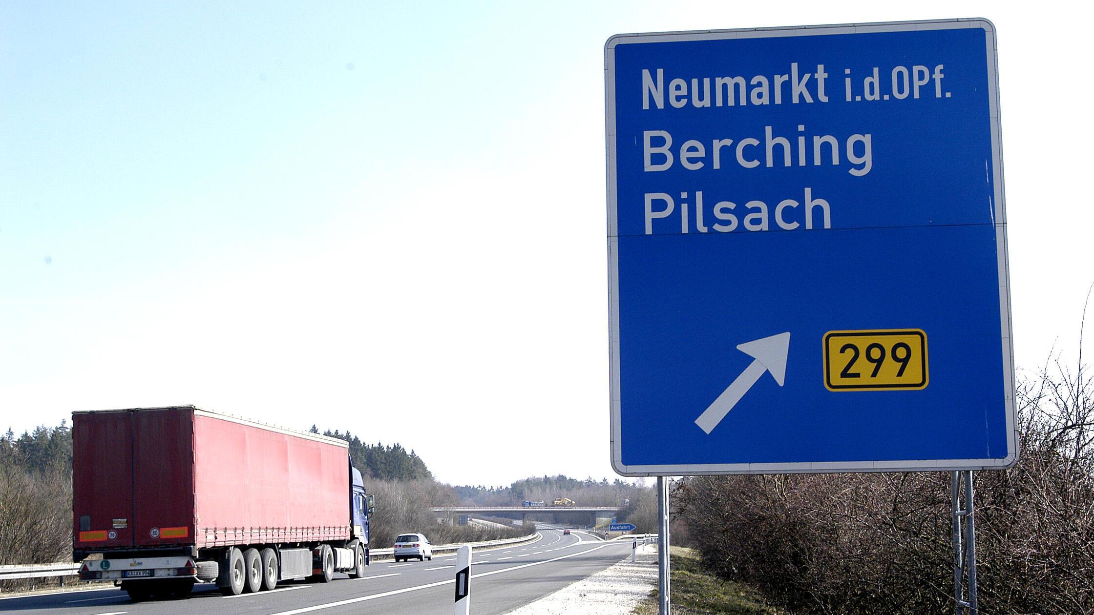 A 3-Ausfahrt Neumarkt
