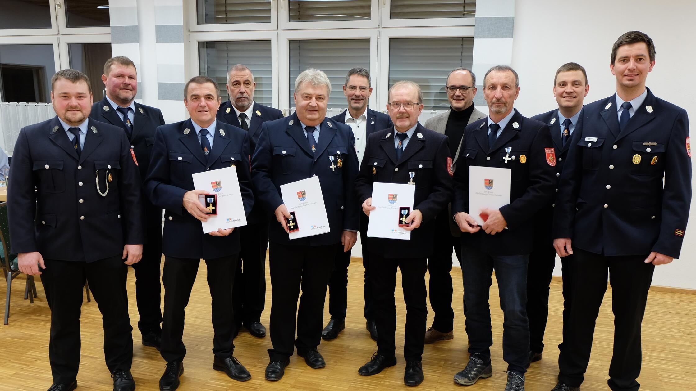 Die-Feuerwehr-Sausenhofen-blickt-auf-ihr-150-j-hriges-Bestehen-und-plant-eine-gro-e-Sause