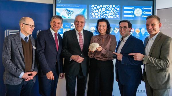 Diskussionsrunde anlässlich des „Runden Tischs“ zu