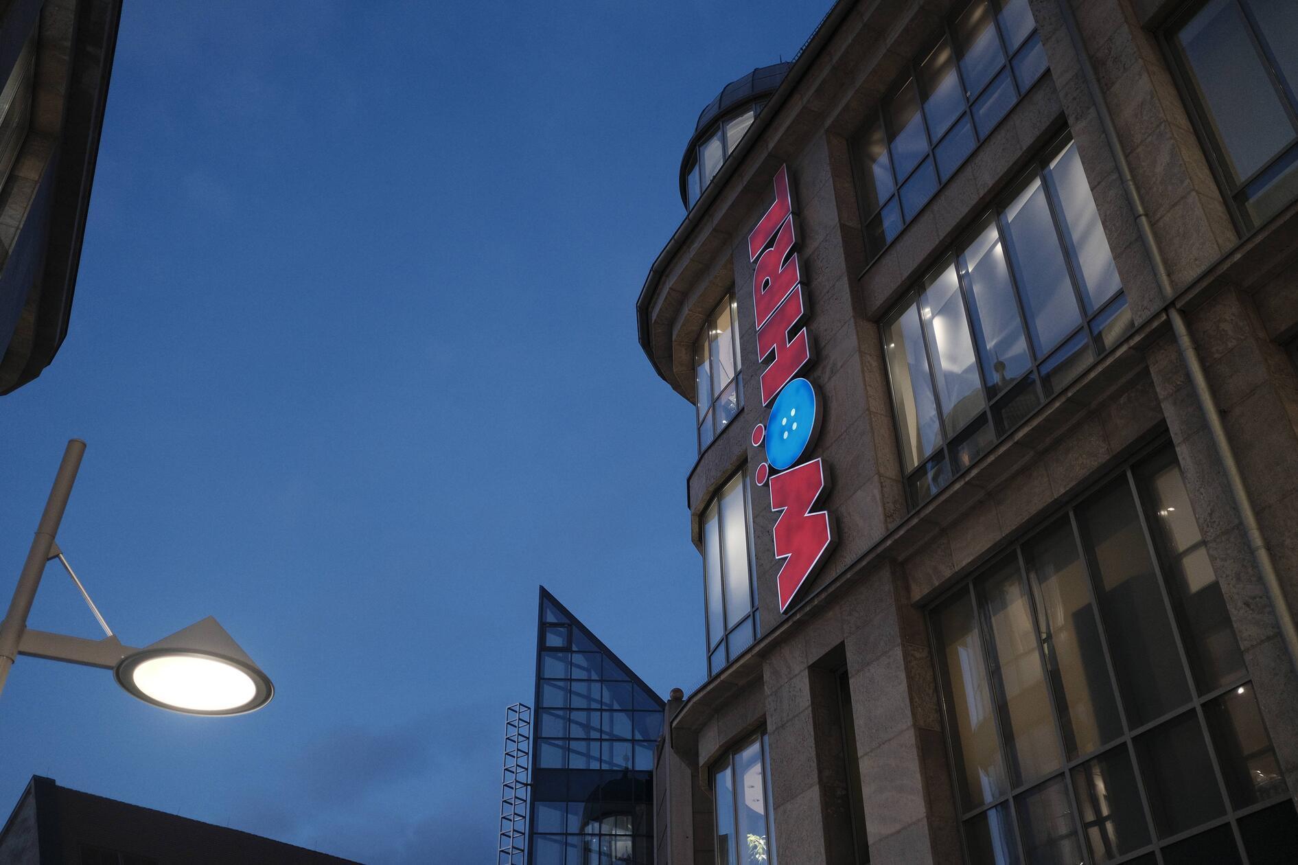 Im September 2016 muss das Nürnberger Modehaus Wöhrl einen Insolvenzantrag stellen.