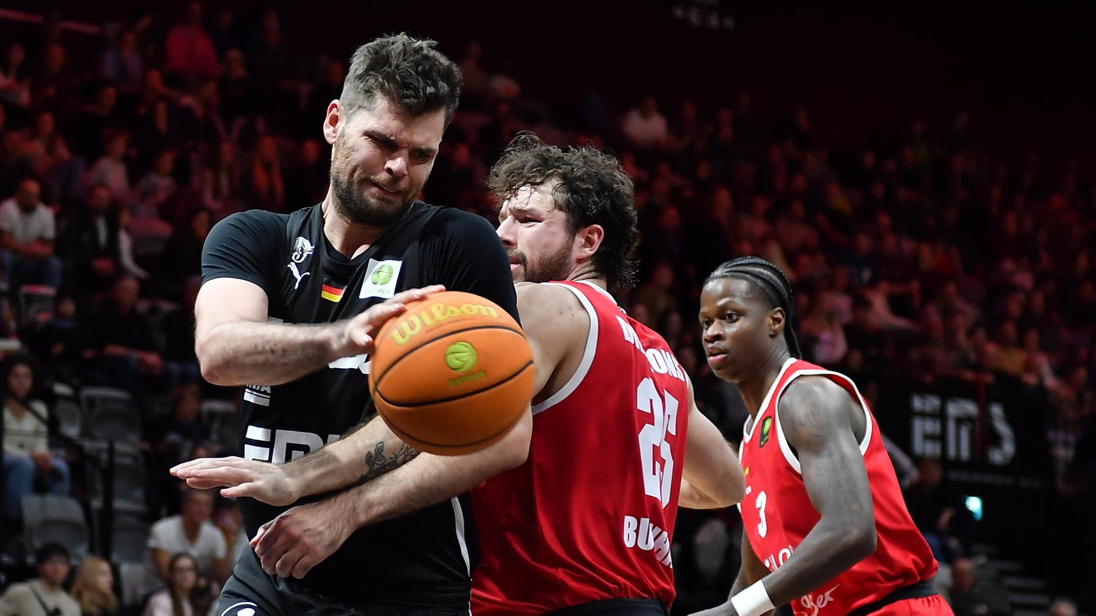 Nürnberg Falcons - Artland Dragons