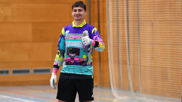 Torwart Timo Kroczek von den Sportfreunden Hofstetten in der Vorrunde der Hallenkreismeisterschaft Neumarkt/Jura. - 15 Stimmen