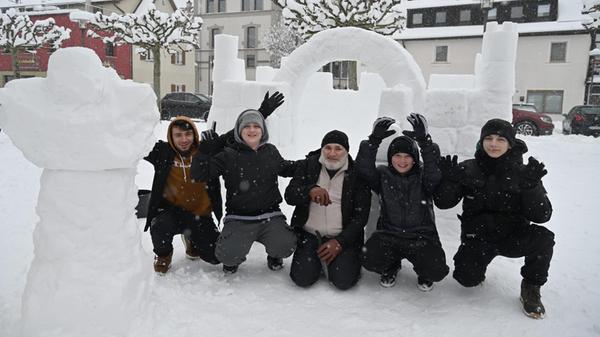 SchneebilderIglu03