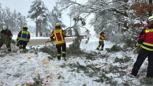 619563399_903065735453720_567497044711055223_n - 1