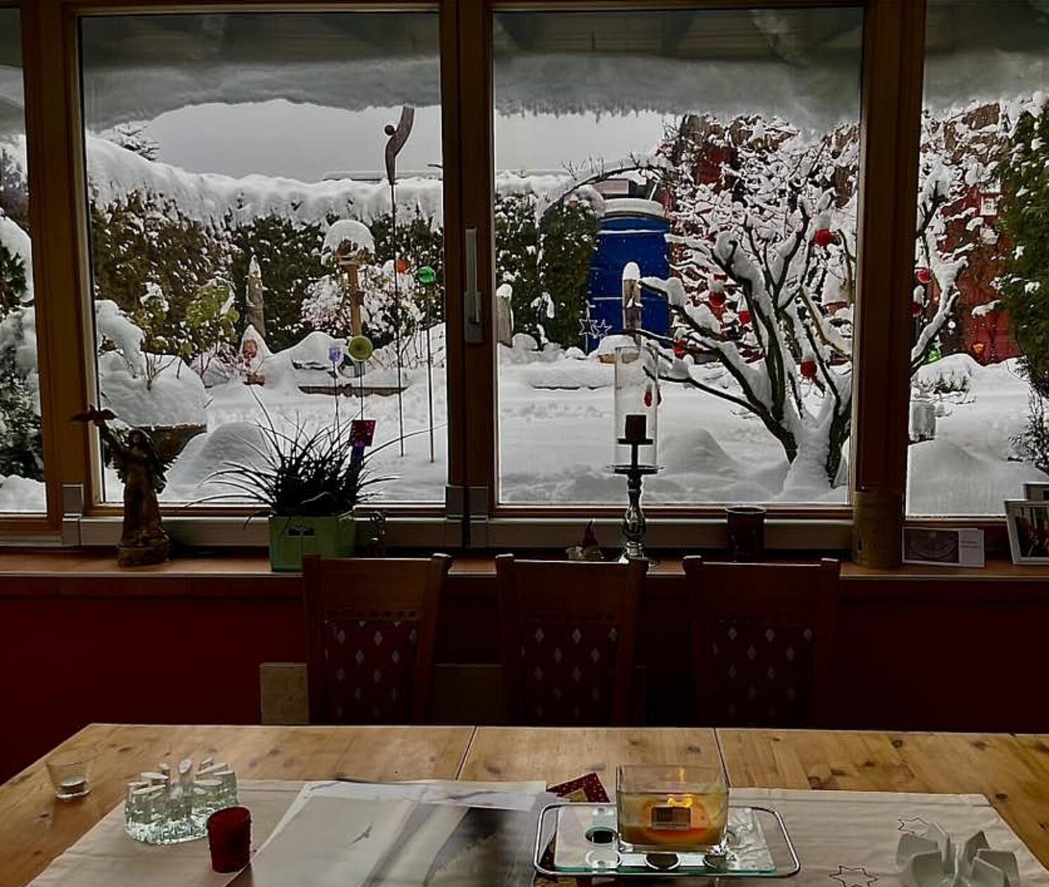 Bei dem Wetter ist die gute Stube gleich doppelt so gemütlich.