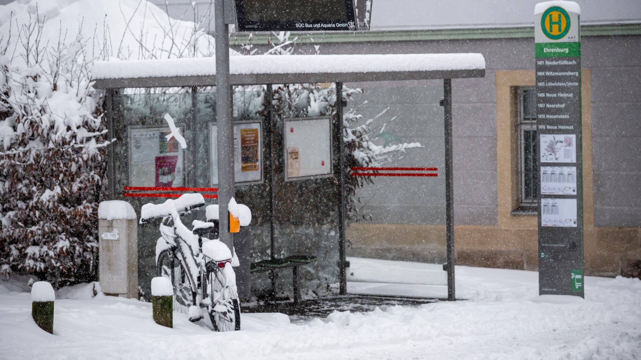 trotz-starker-schneef-lle-stadtwerke-busse-halten-bayreuth-in-bewegung
