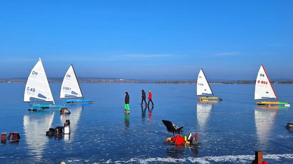 Eissegeln, VÖ 28.1.