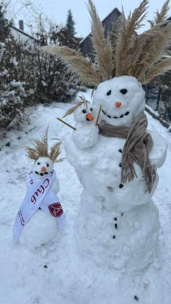 In Neumarkt und Umgebung liegt Schnee so weit das Auge reicht.