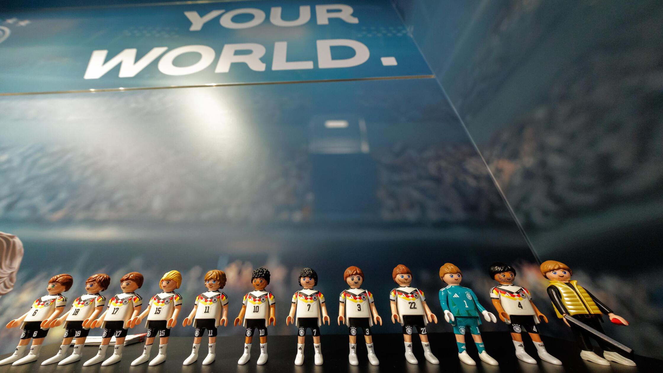 Adidas-sagt-dem-DFB-ade-und-plant-zur-Fu-ball-WM-2026-ein-Drei-Streifen-Finale