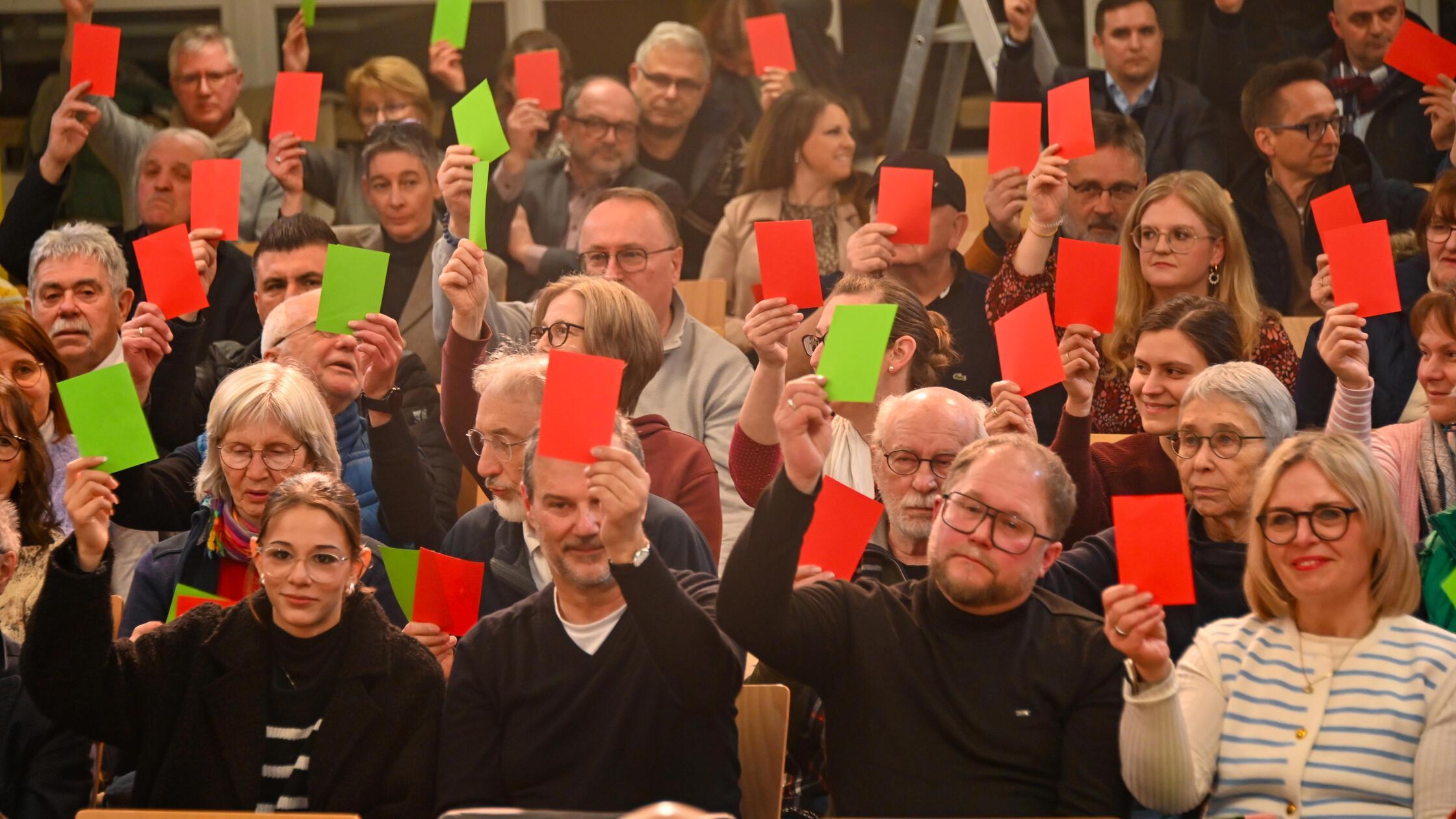 NN-Talk-zur-Landratswahl-2026-in-Forchheim-Das-sagen-die-Zuschauer-nach-der-Diskussion