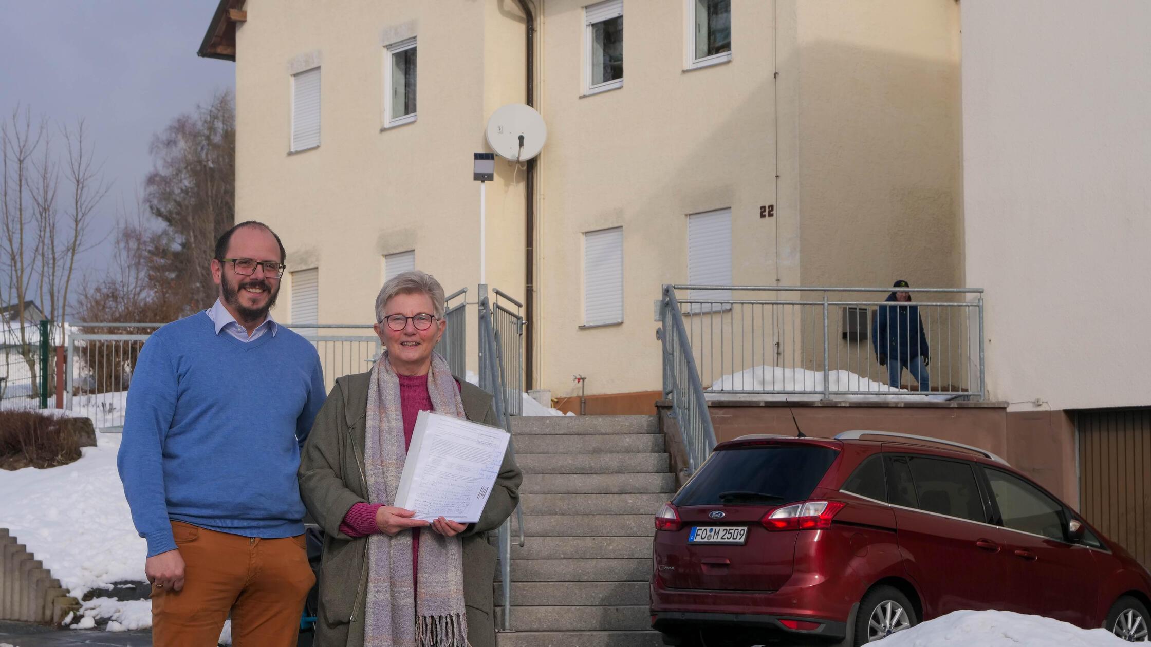 Wird-mit-Klinkenputzen-in-Hausen-und-Wimmelbach-eine-alte-Schule-vor-dem-Abriss-gerettet-