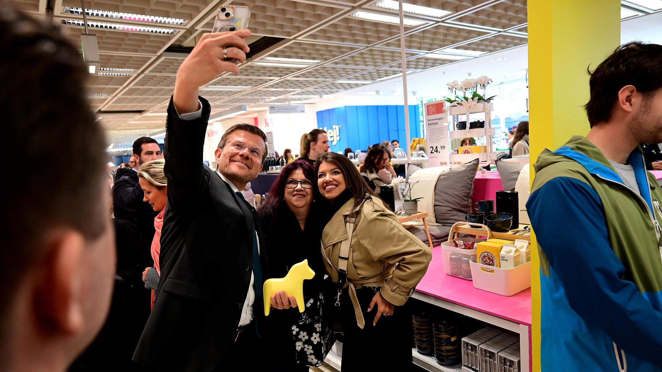 Pop-up-Store-im-ehemaligen-Kaufhof-zieht-erste-Bilanz-Bleibt-Ikea-in-N-rnberg-