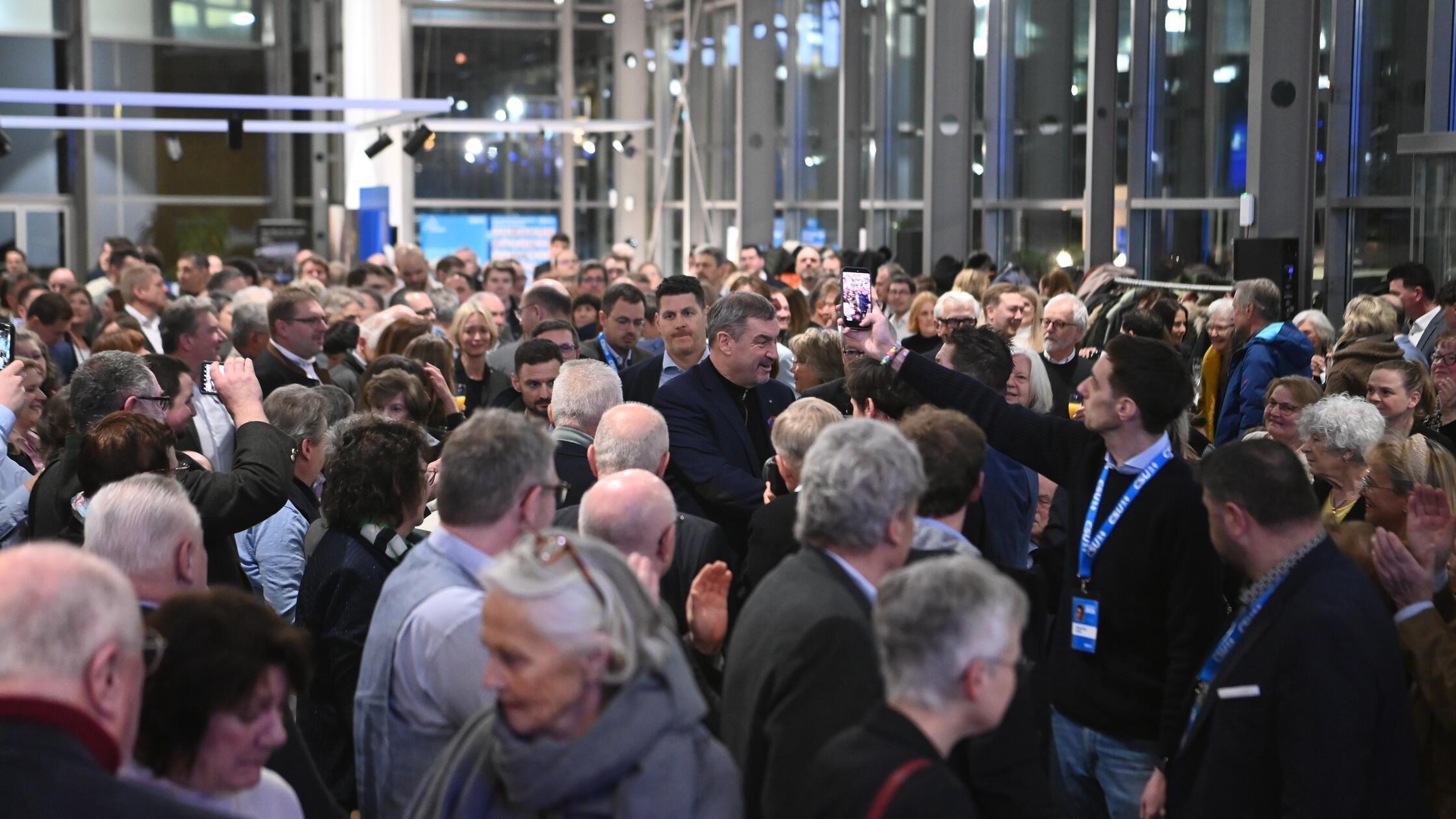 Smarte-Talkrunde-mit-Katharina-Ziegler-und-Markus-S-der