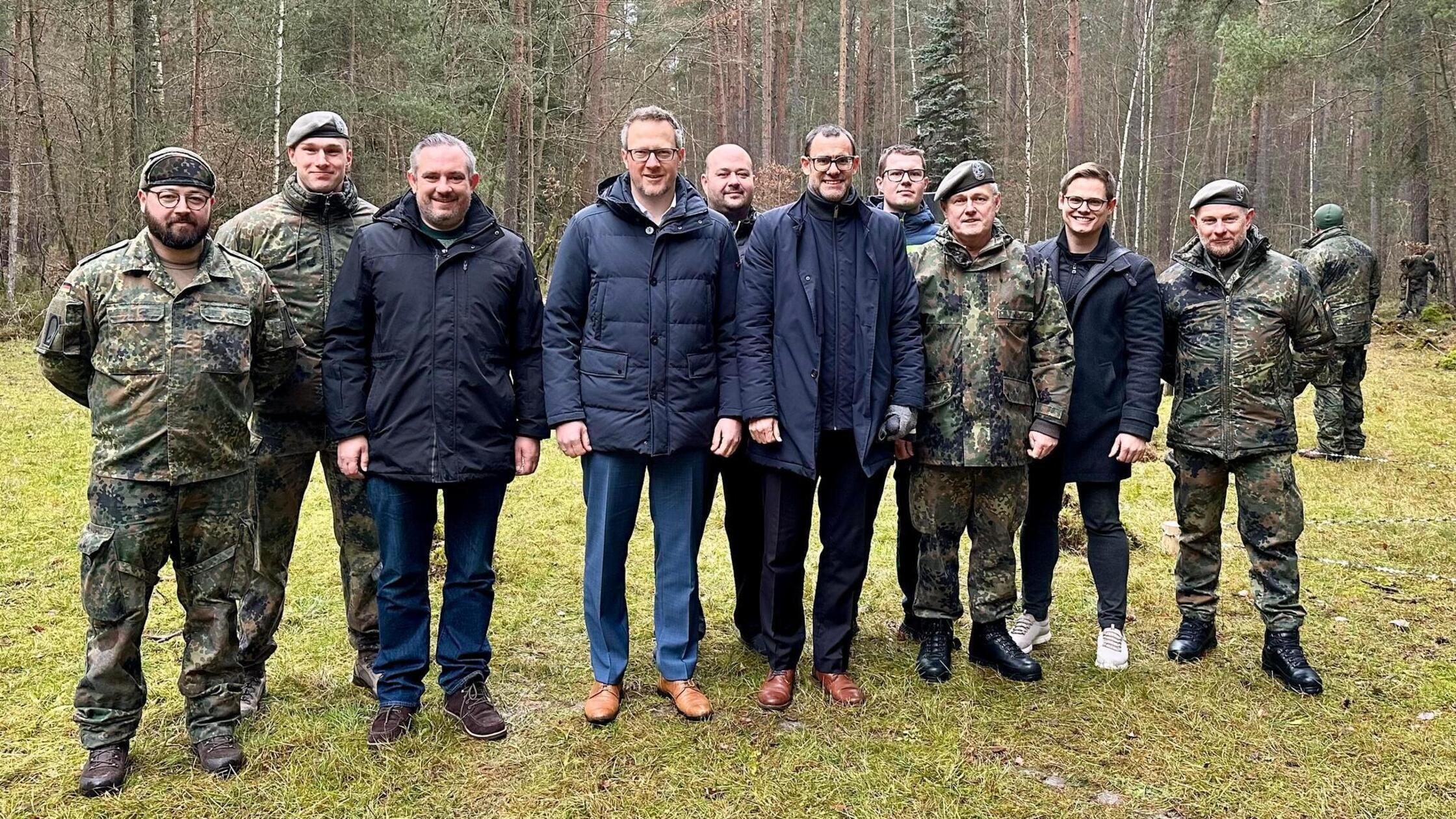 Der direkt gewählte Bundestagsabgeordnete Ralph Ed