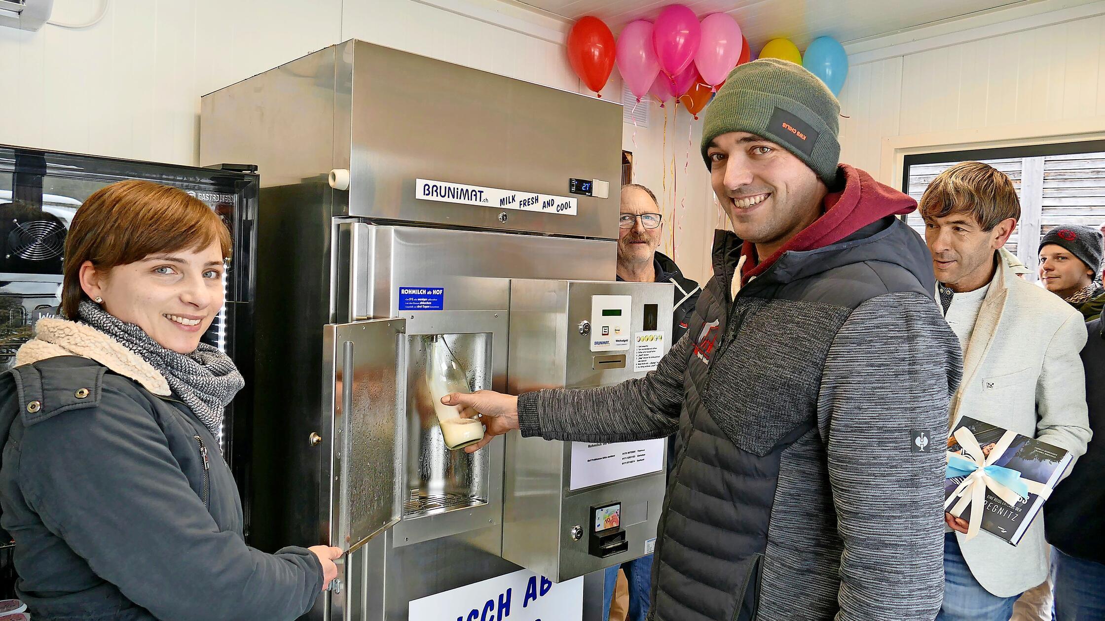 -Wir-haben-wieder-eine-regionale-Anlaufstelle-in-Hainbronn-Kunden-freut-neues-Angebot