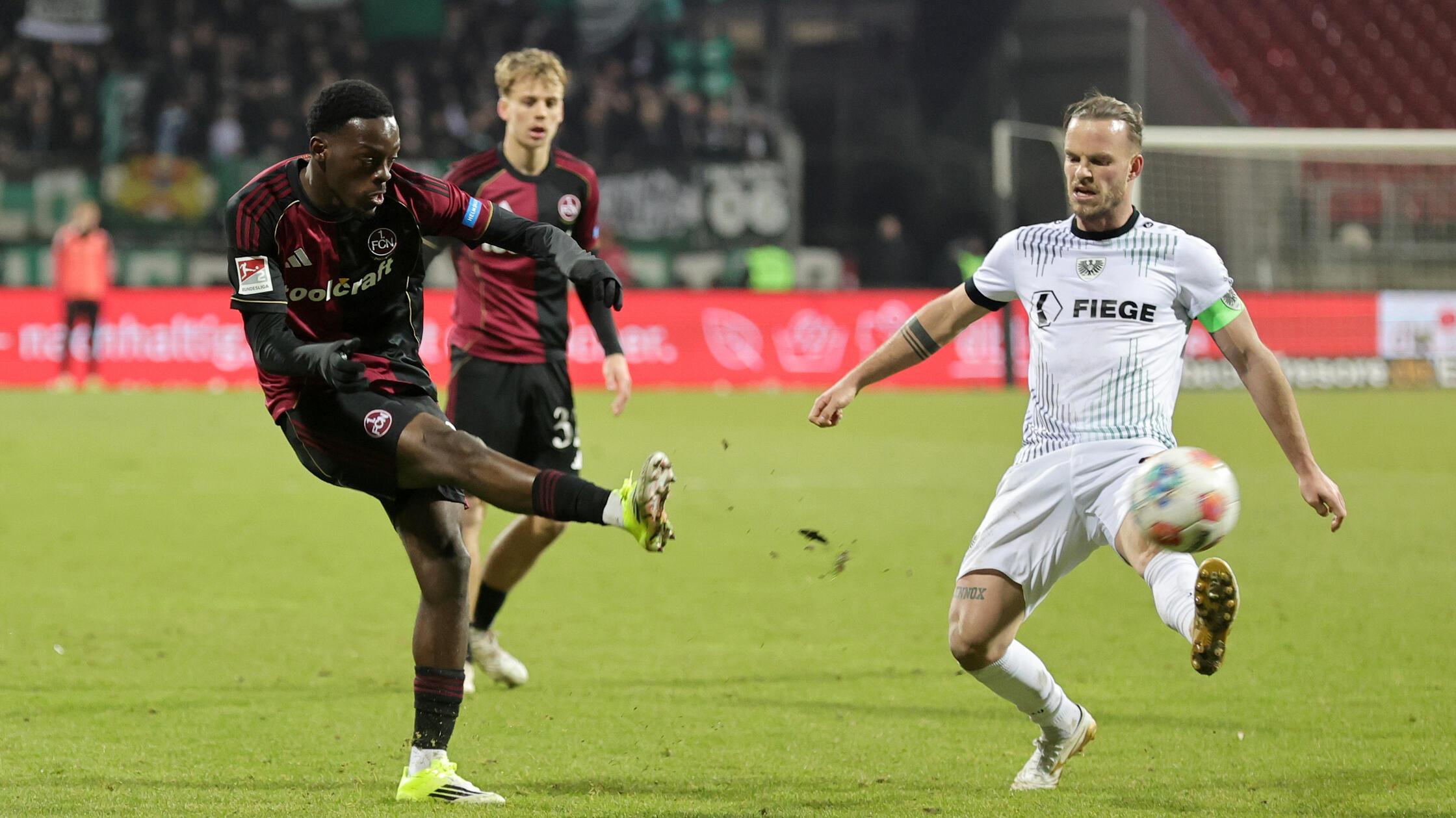 Trotz-vieler-Transfers-Beim-1-FC-N-rnberg-berzeugt-derzeit-nur-die-erste-Elf