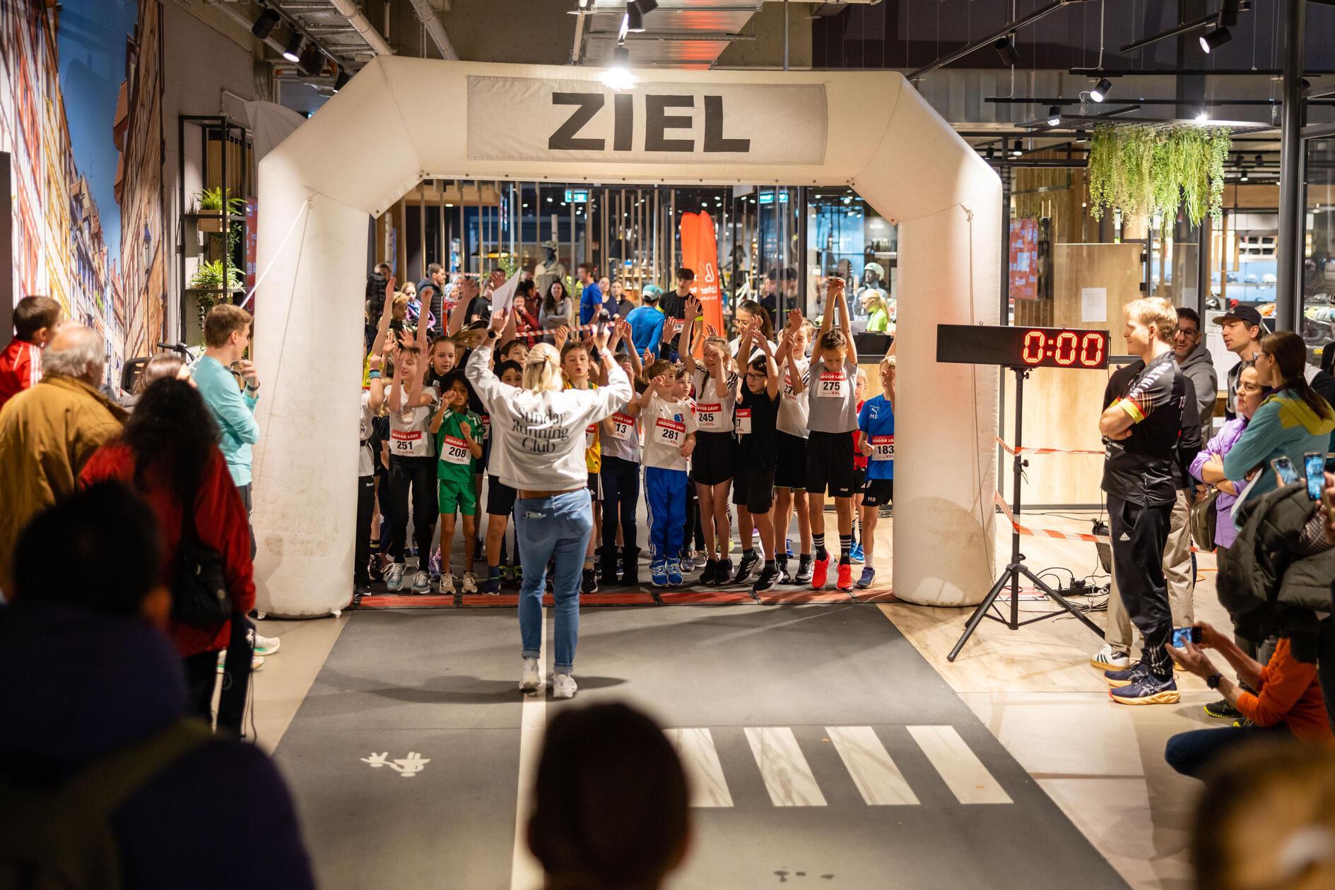 Spa fr Jung und Alt: Die Bilder vom Laufevent bei Fahrrad XXL in Frth