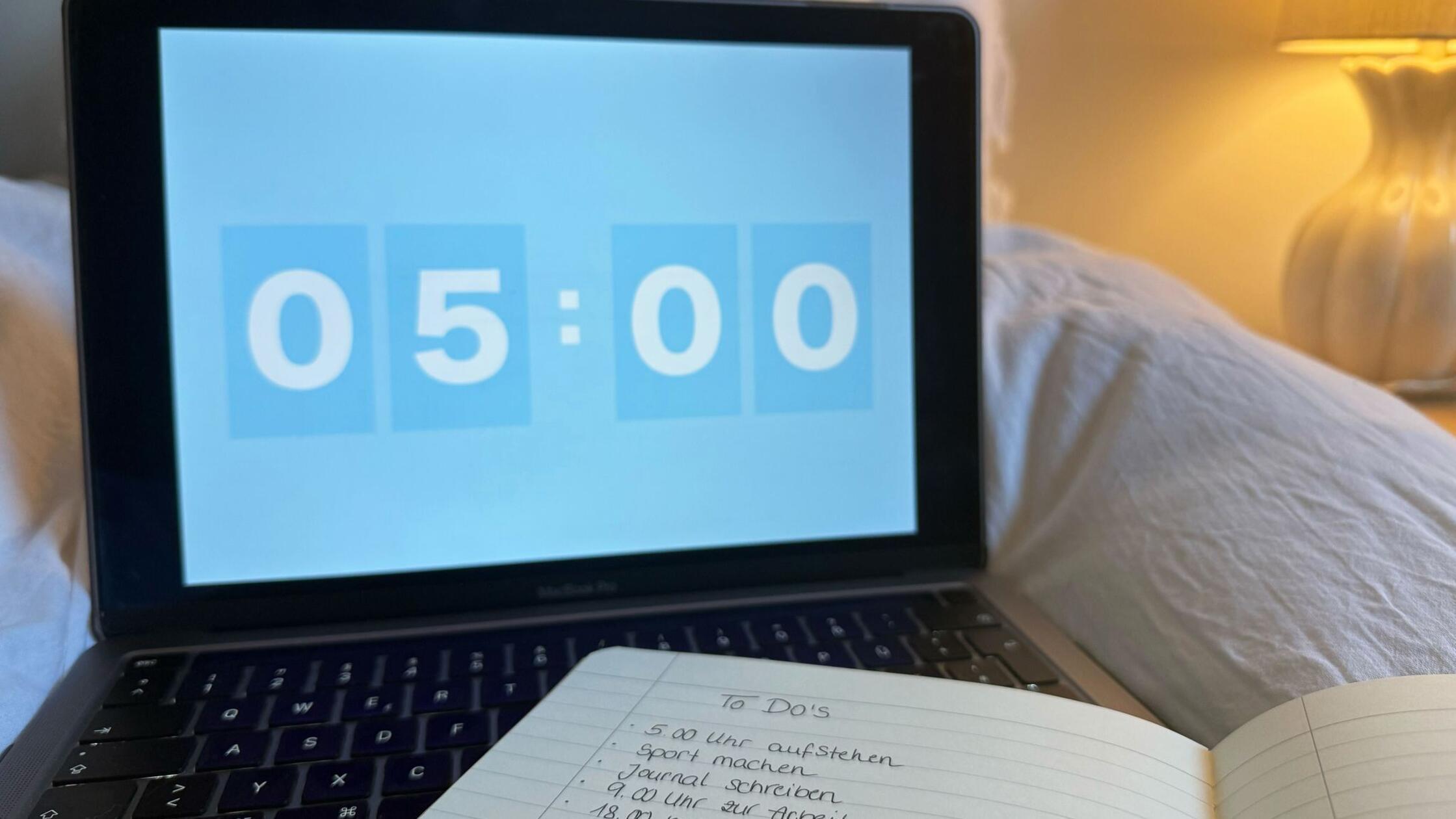 Sehr-fr-h-aufstehen-Schlafexperten-warnen-vor-dem-Trend