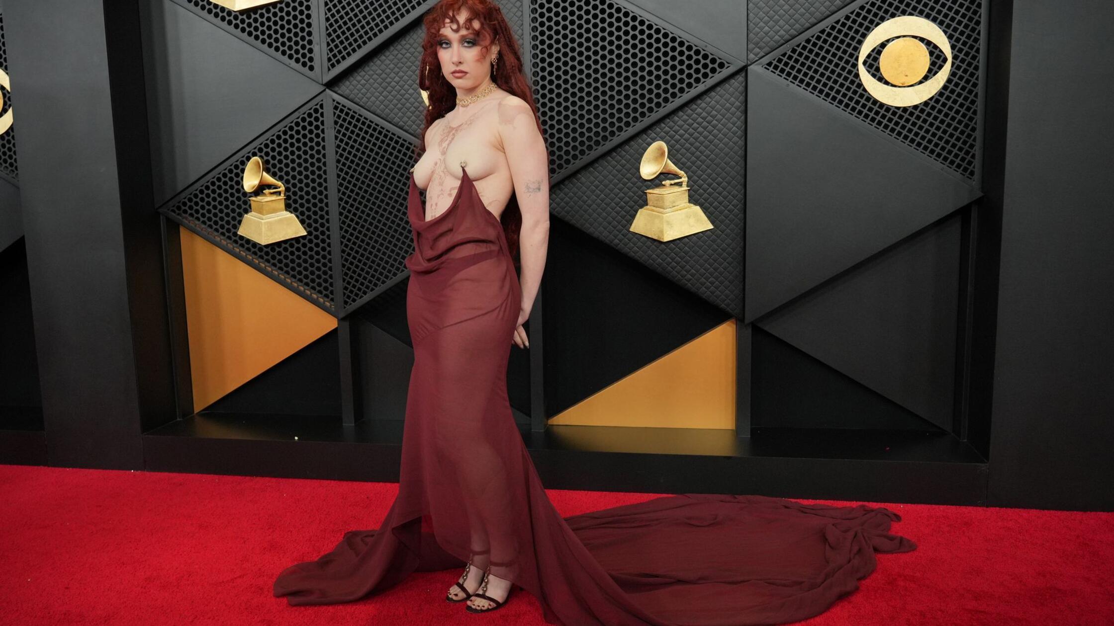 Chappell Roan kommt zu den 68. Grammy Awards. (zu 