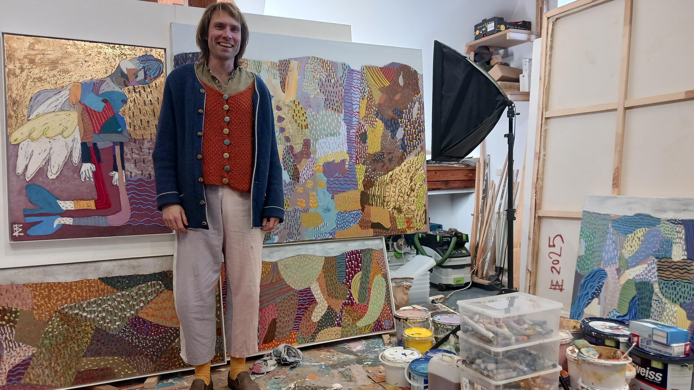 Das-hat-Gregor-EsKa-drauf-Kritisierter-K-nstler-ffnet-sein-Atelier-in-Petersgm-nd