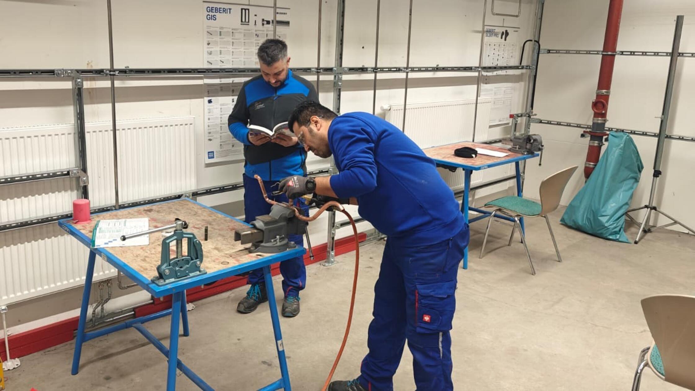 Gesellschaft-spiegelt-sich-in-Arbeitswelt-wider-Hersbrucker-Firma-setzt-auf-Nationen-Mix