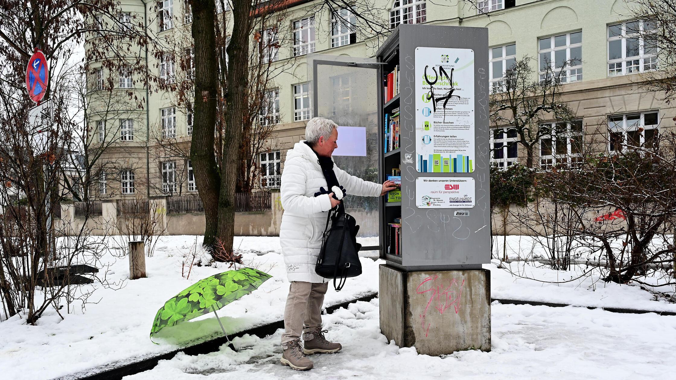 buecherschrank_hjw_290126_001