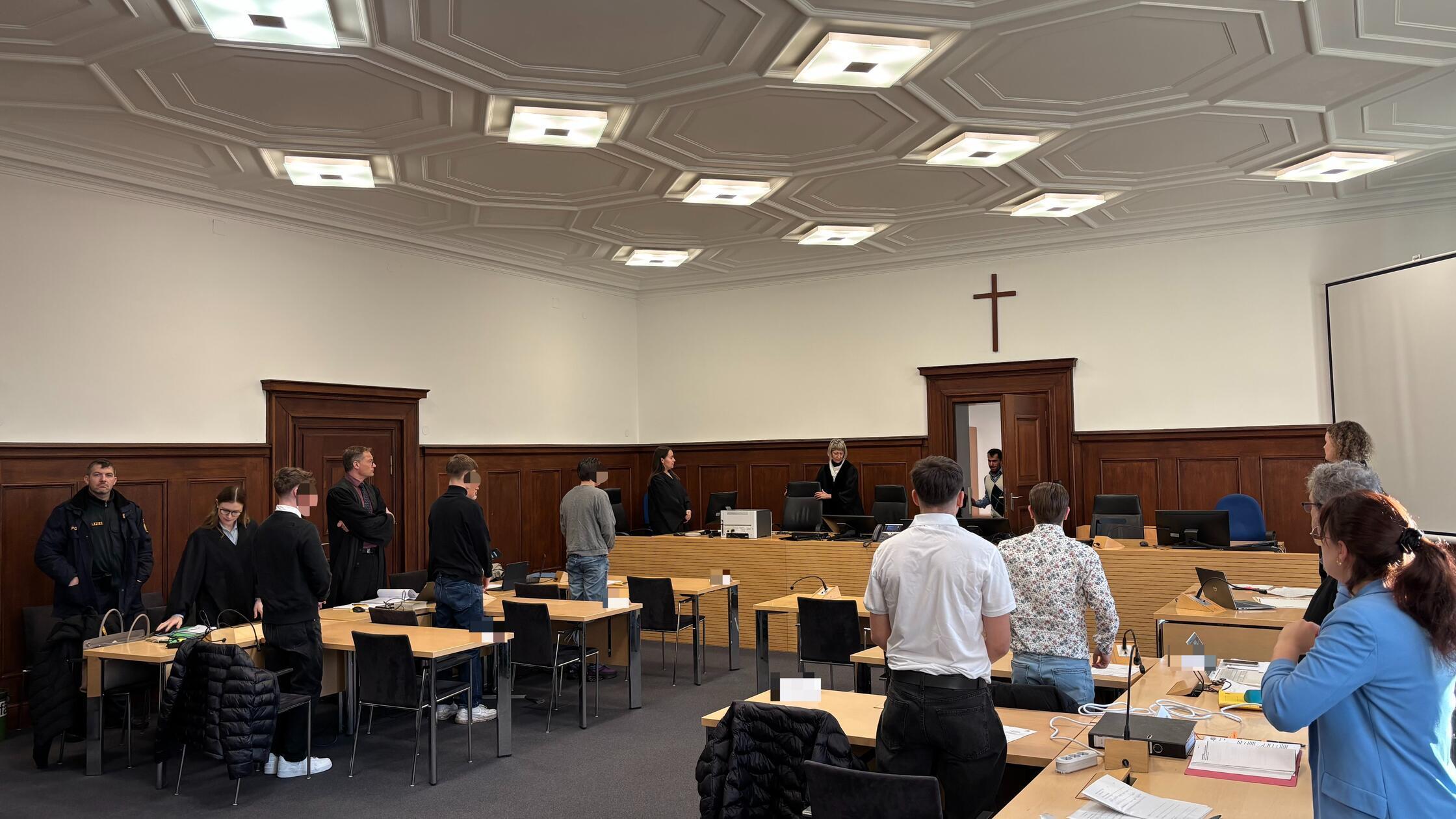 Verhandlung Prozess Pedo Hunter Hilpoltstein