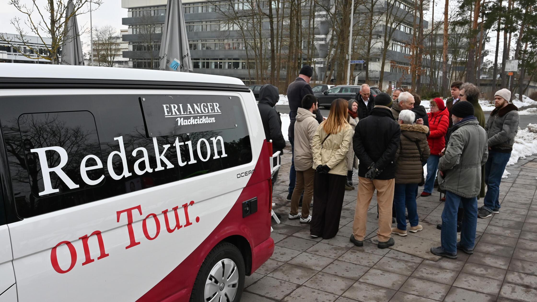 Umbenennung-der-Erwin-Rommel-Stra-e-in-Erlangen-So-lief-die-Diskussion-am-Redaktionsbus