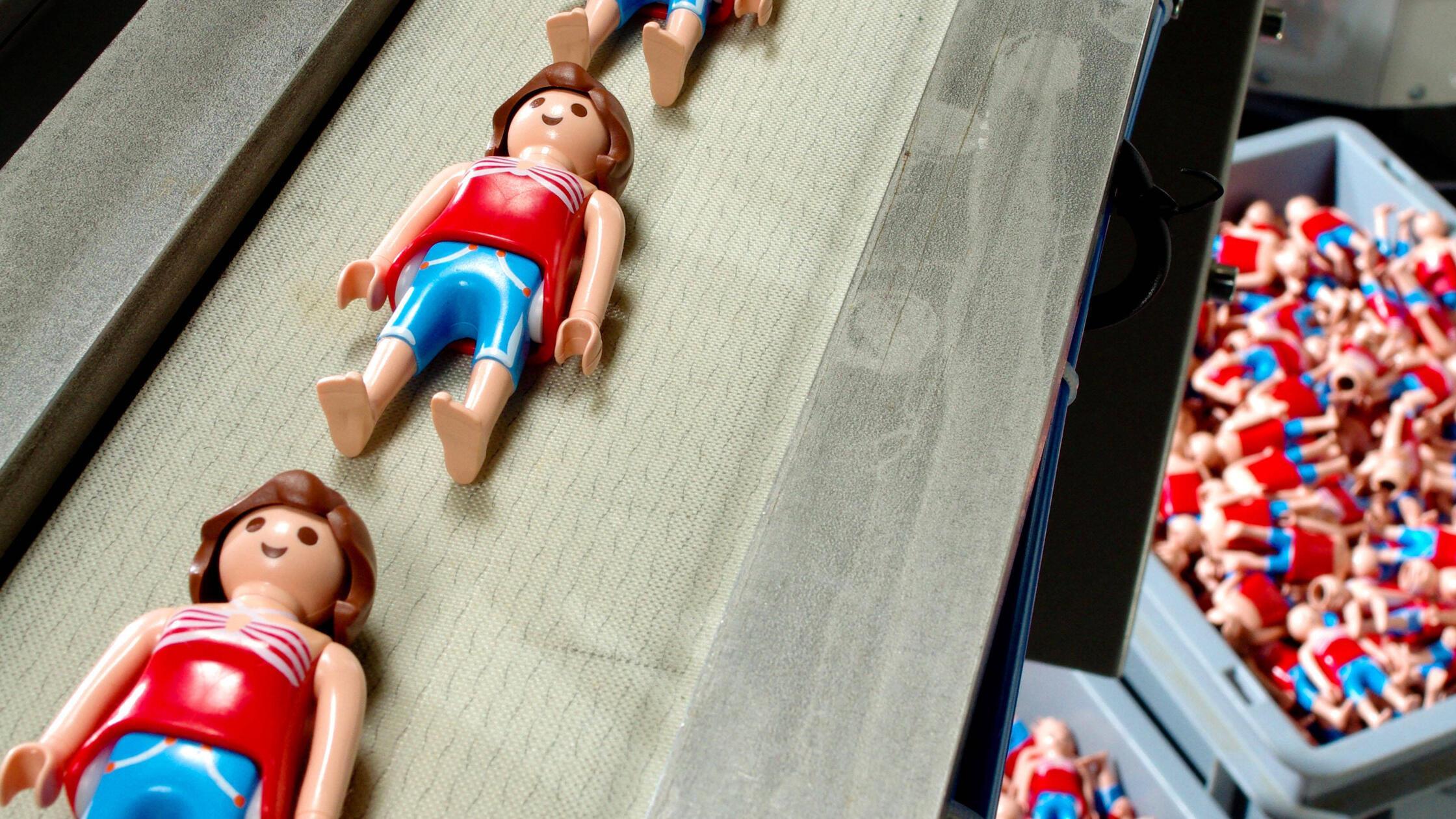 -Vertrauen-verspielt-Playmobil-Mitarbeiter-in-Dietenhofen-und-Gewerkschaft-sind-sauer