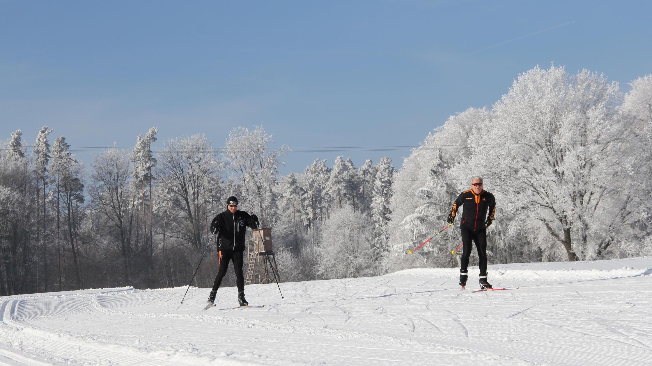 -Traumhafte-Bedingungen-Langlaufloipe-bei-Klingenhof-ist-frisch-pr-pariert