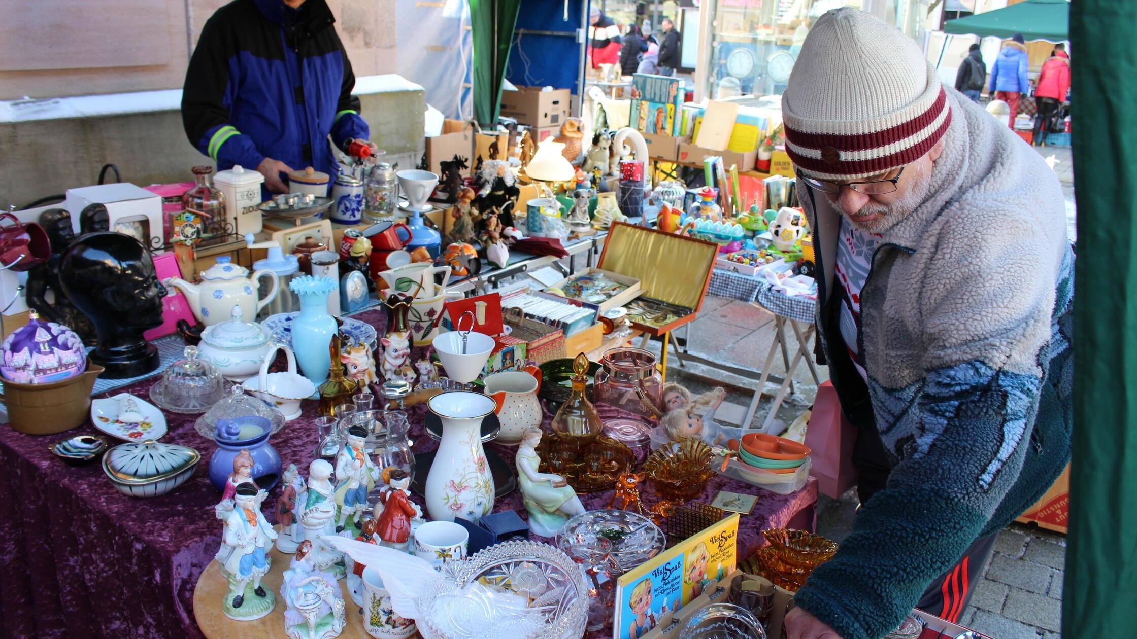 Flohm-rkte-in-N-rnberg-und-der-Region-Wo-Sie-am-Wochenende-Tr-deln-k-nnen