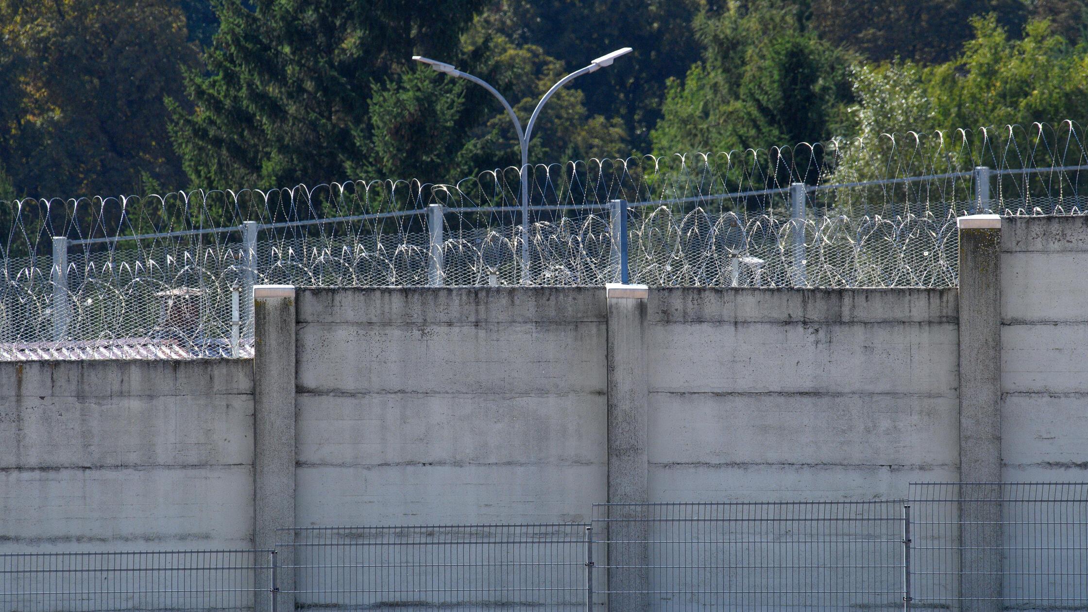 Baufortschritt der Abschiebe-Einrichtung Volkstedt