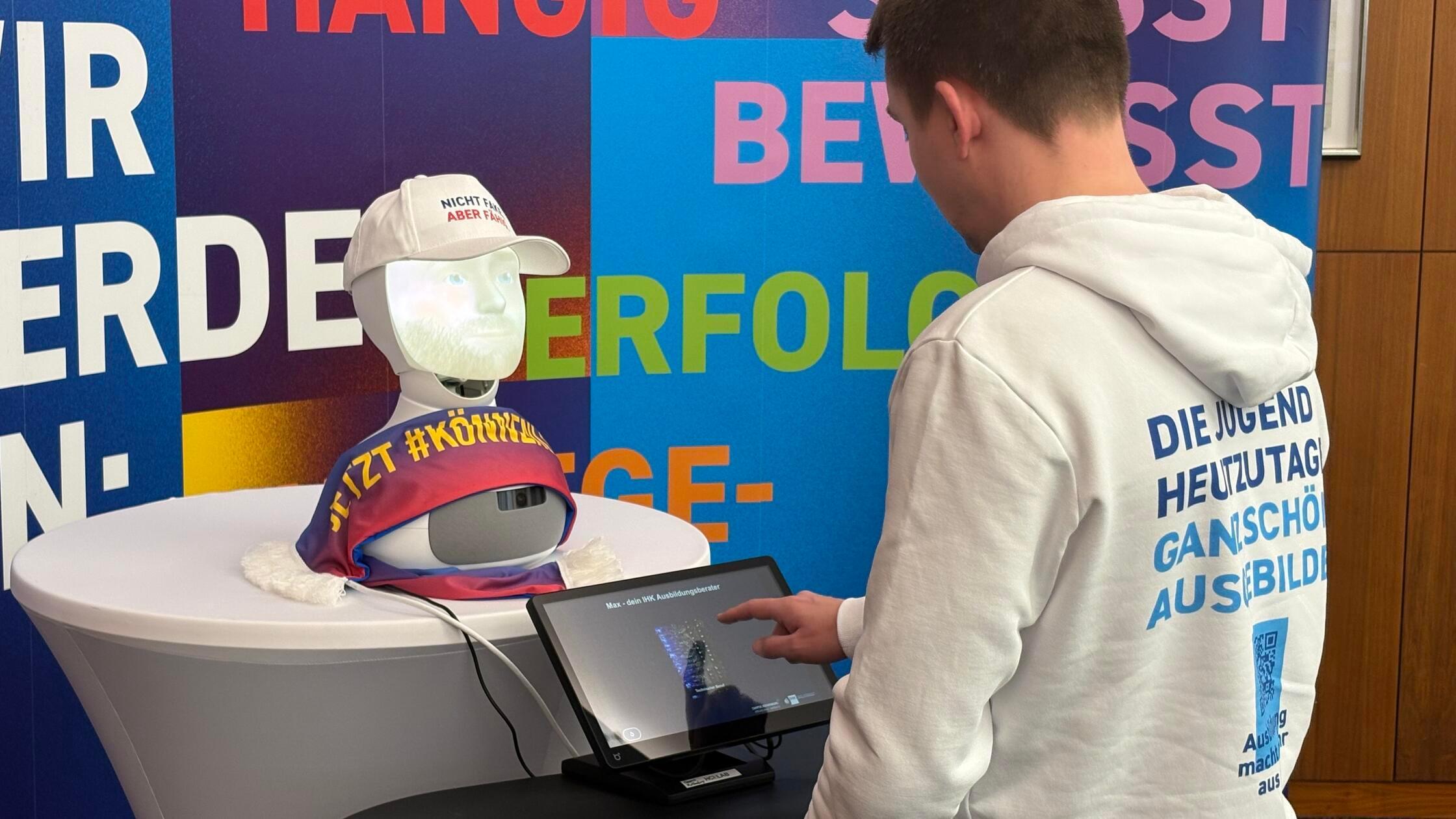 IHK-Ausbildungsbilanz-2025-Mittelfrankens-Betriebe-k-mpfen-mit-unbesetzten-Lehrstellen