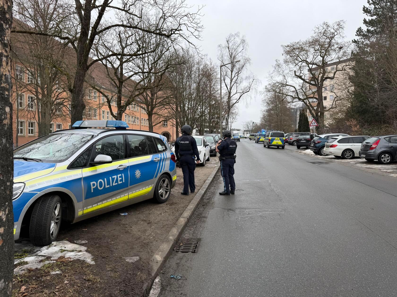 Am Donnerstag, 5. Februar, kam es zu einem massiven Polizeiaufgebot an der Nürnberger Konrad-Groß-Schule.