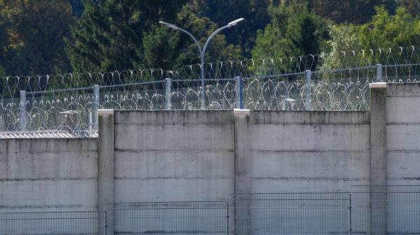 Baufortschritt der Abschiebe-Einrichtung Volkstedt