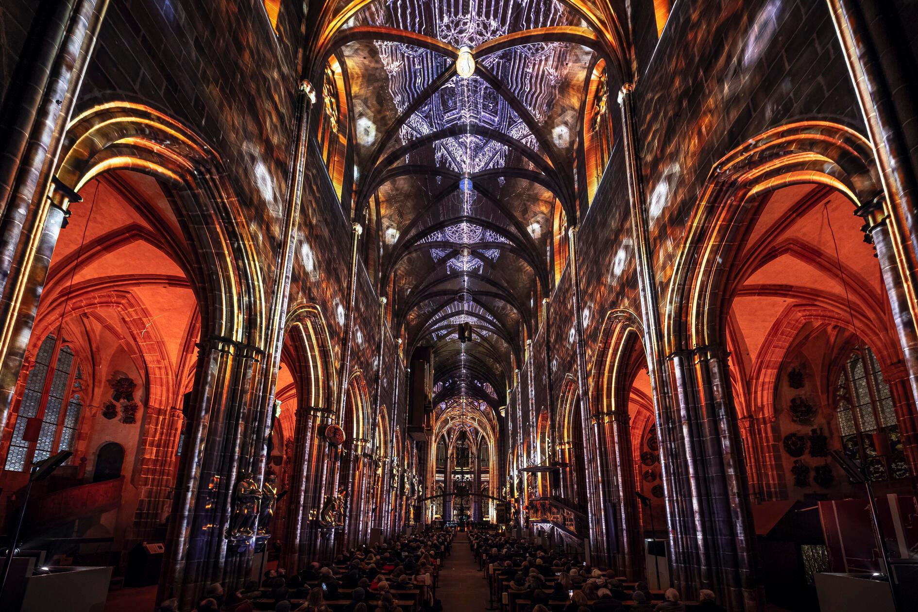 Die Show ist Teil einer europaweiten Tour und gastiert nun in Nürnberg. Eine Verlängerung des Gastspiels bis Mai sei denkbar, so die Veranstalter am Premierenabend.