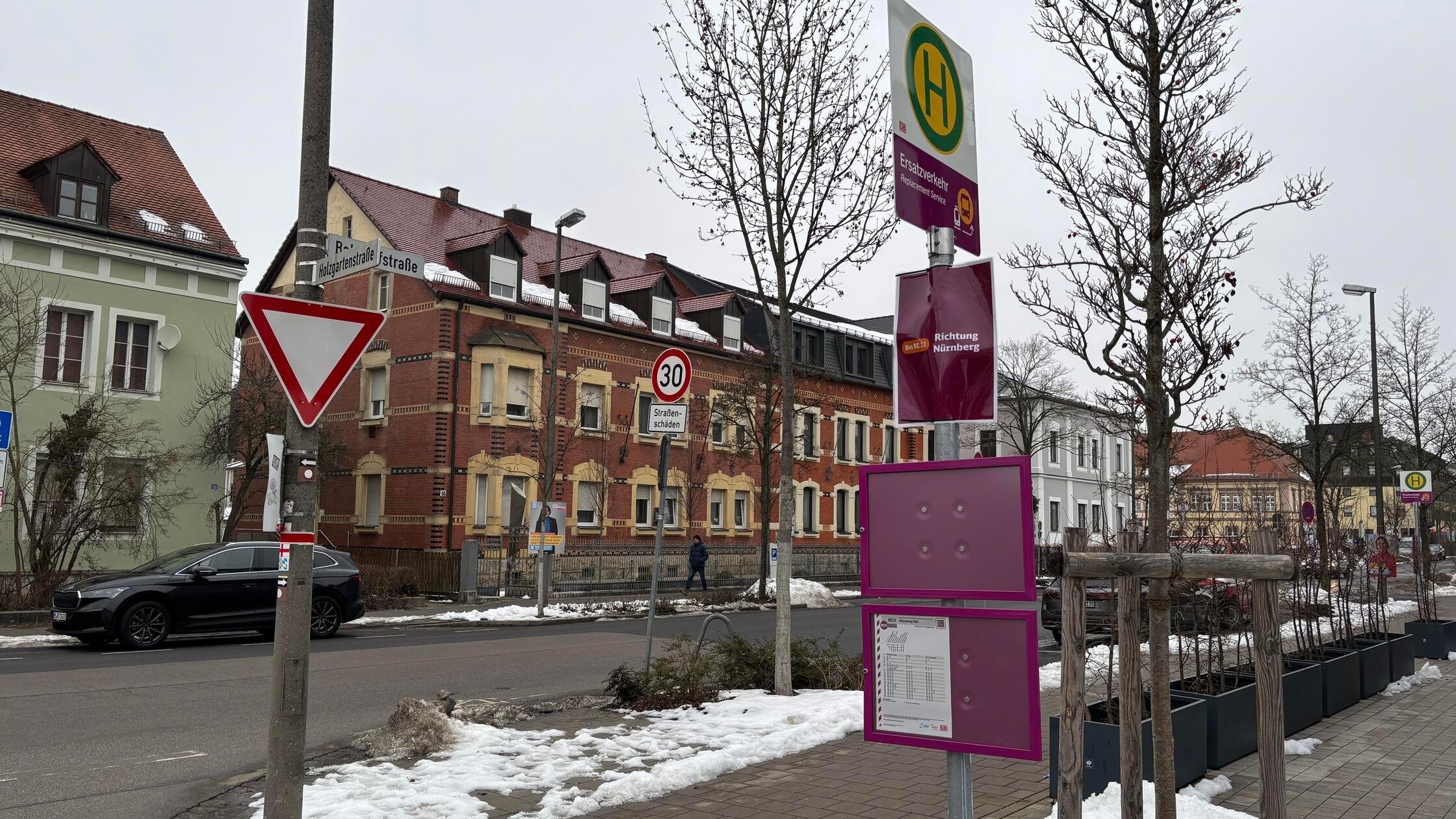 Schreiben-Sie-uns-Wie-laufen-die-ersten-Tage-der-Bahn-Vollsperre-N-rnberg-Regensburg-