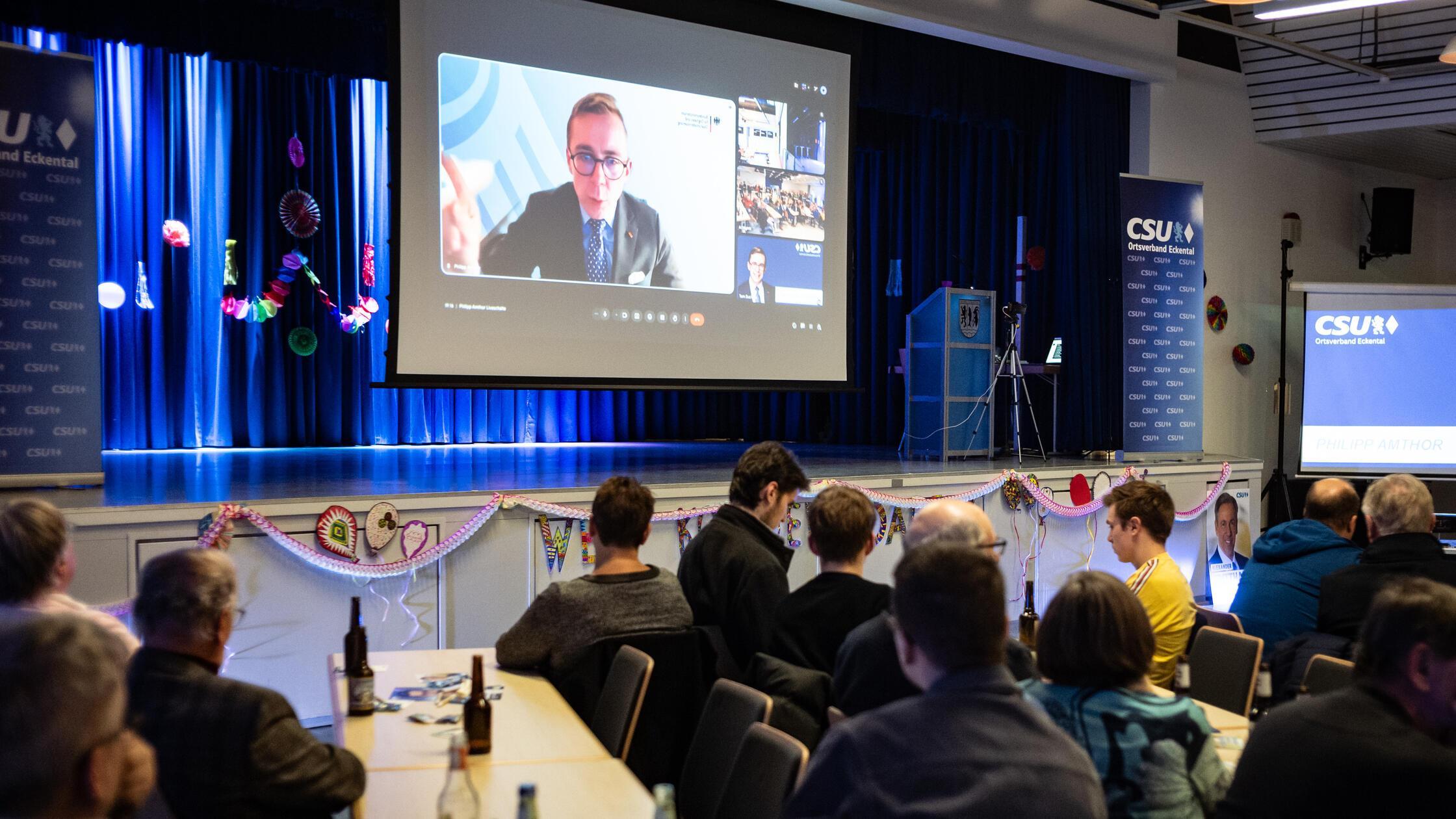 CSU-setzt-auf-Digitalit-t-Philipp-Amthor-legte-per-Video-in-Eckental-die-Leitlinien-dar