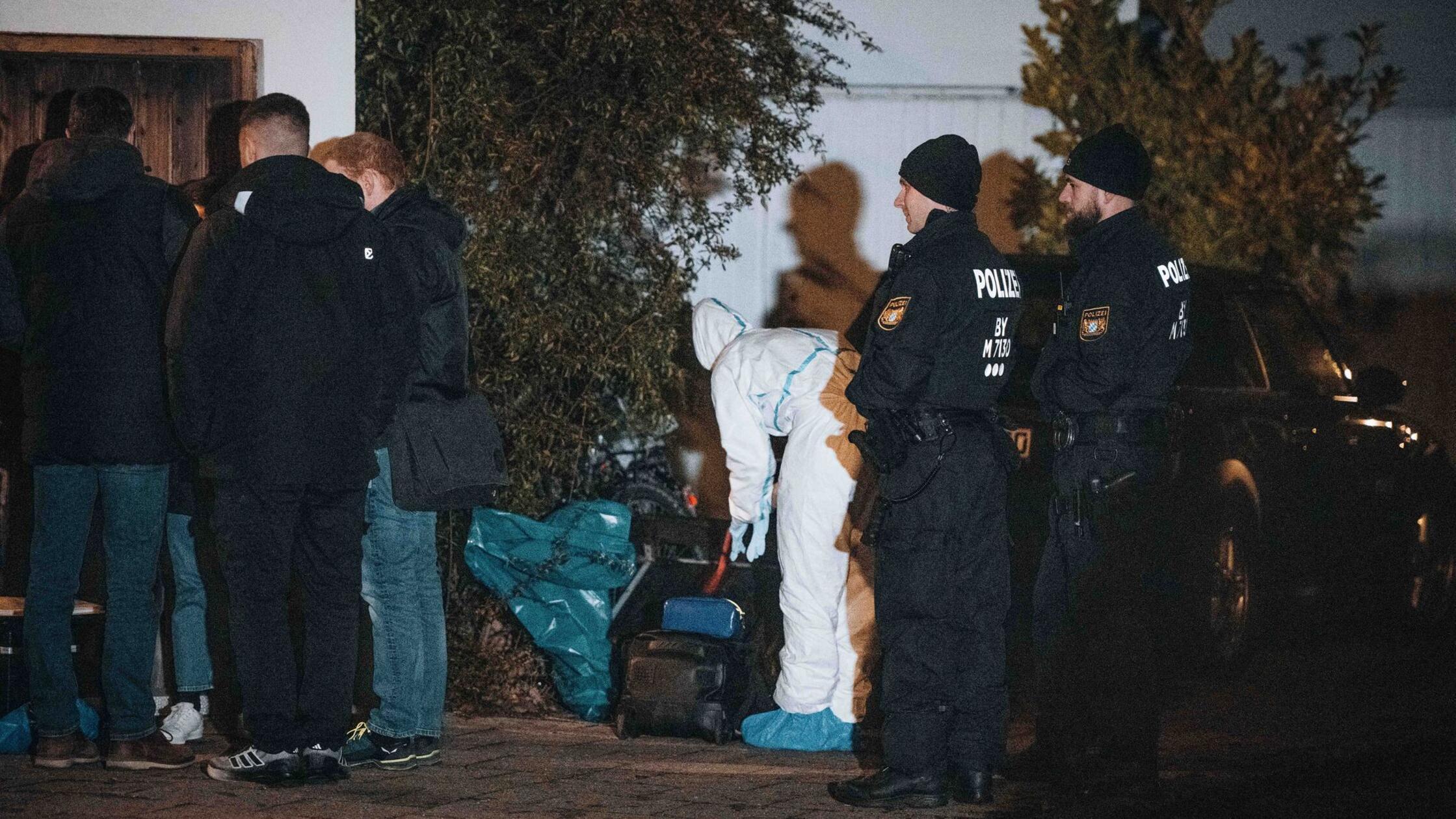 75-j-hrige-tot-in-reihenhaus-entdeckt-verd-chtiger-in-psychiatrischem-krankenhaus-untergebracht