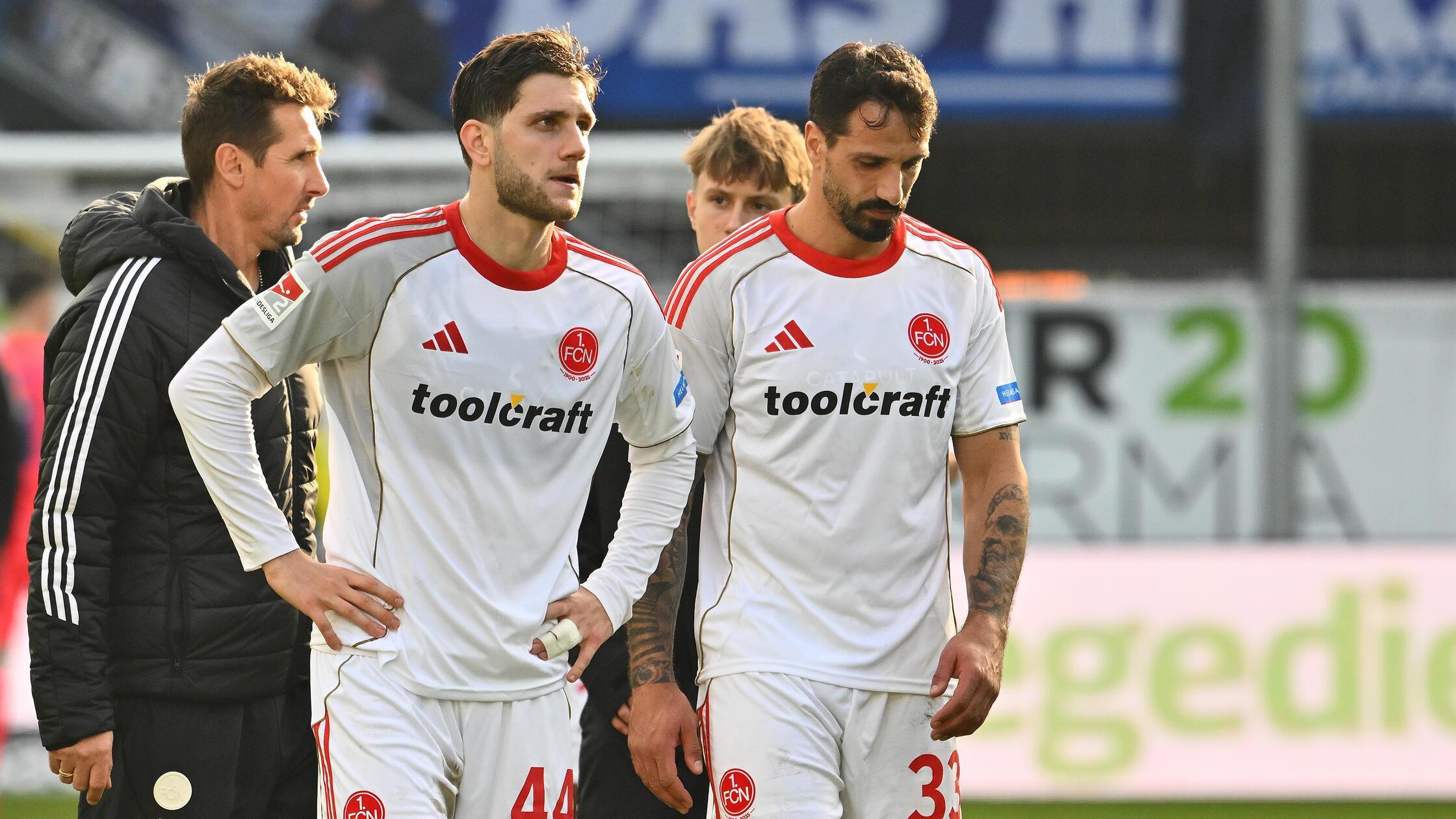 Ein-trauriger-Deb-tant-Warum-Mkrtchyan-beim-Club-aber-nicht-das-eigentliche-Problem-war